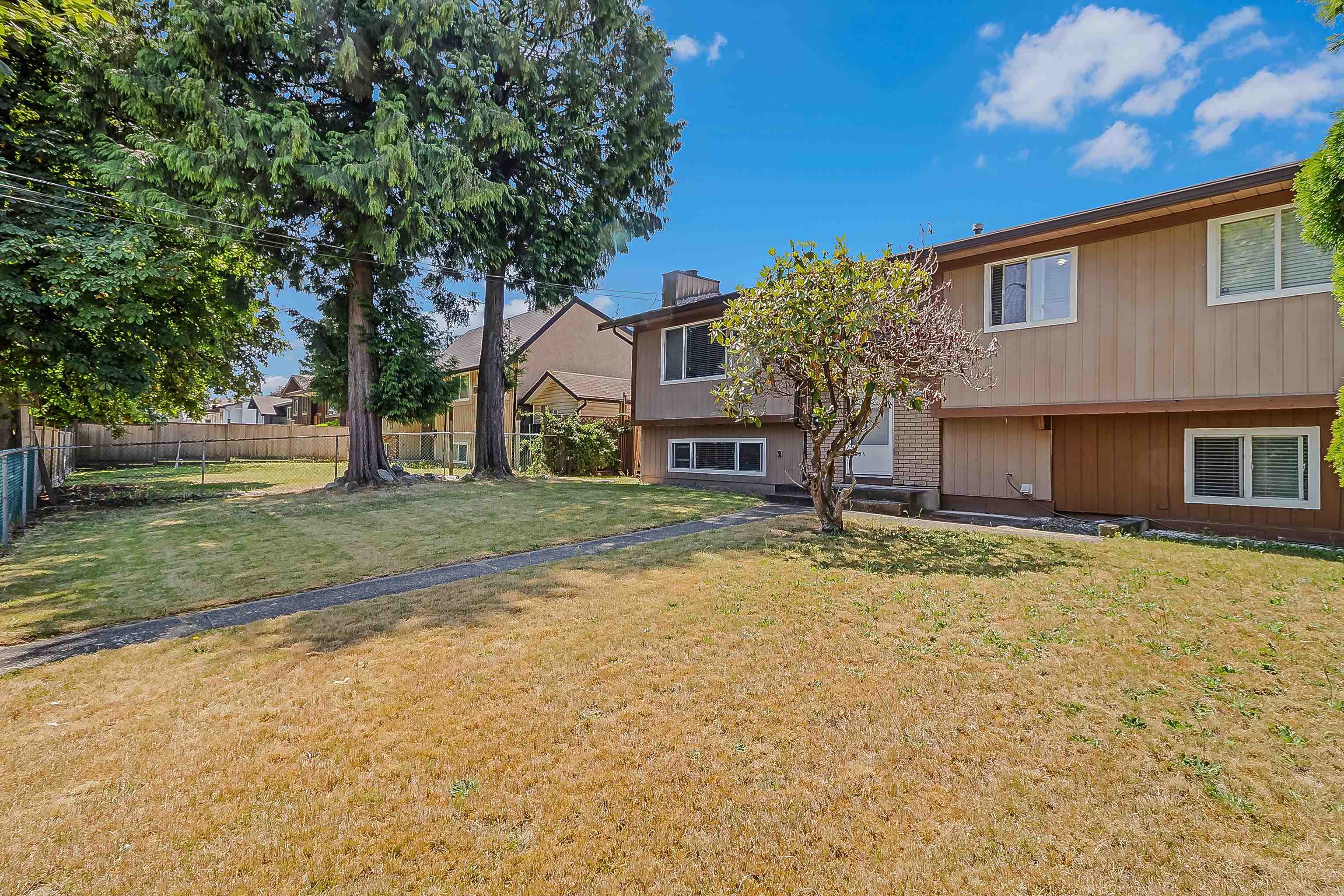 6721 132 Street Street, Surrey, V3W 4L7 — photo 2