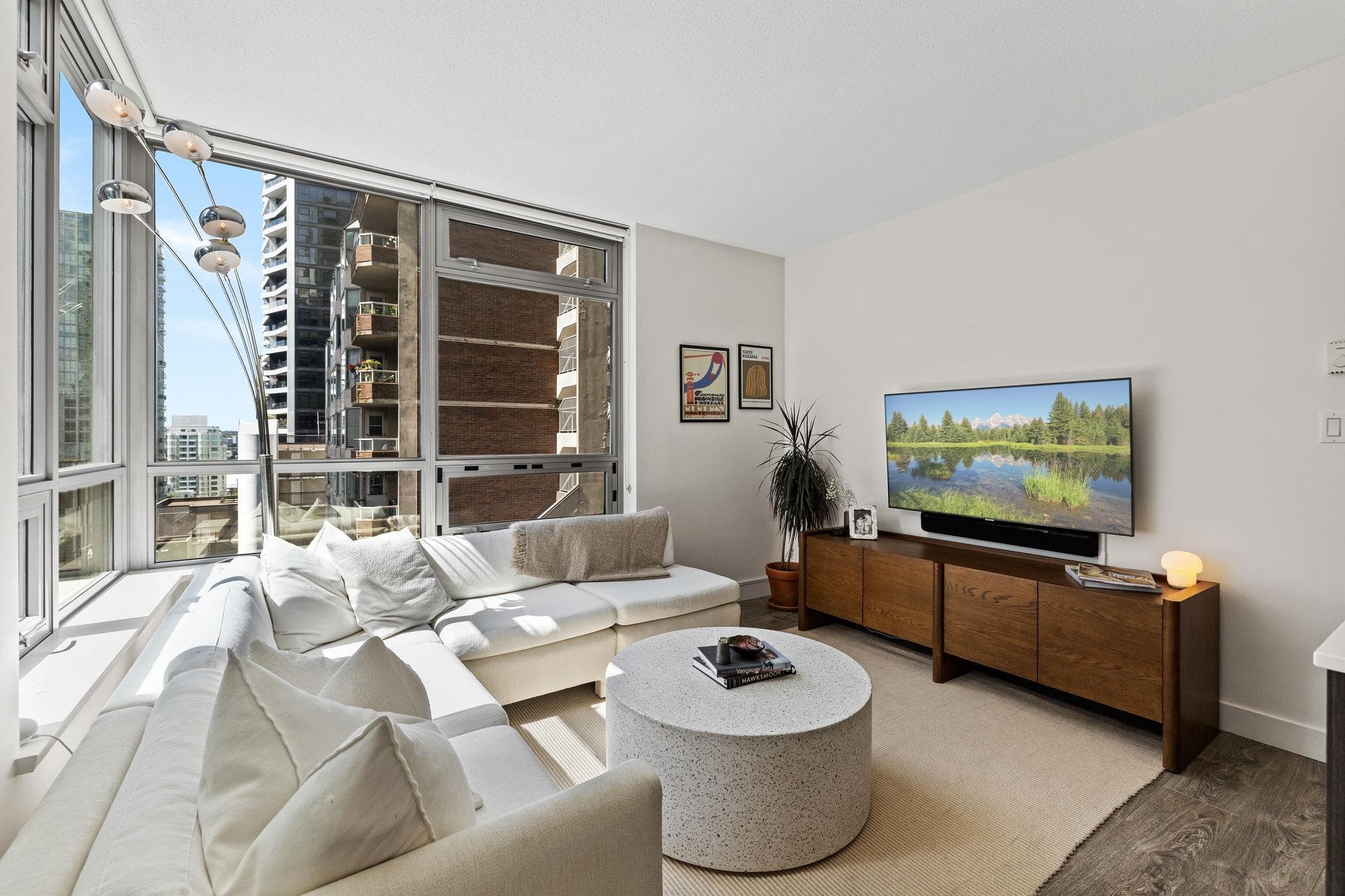 807 - 1308 Hornby Street, Vancouver, V6Z 0C5 — photo 3