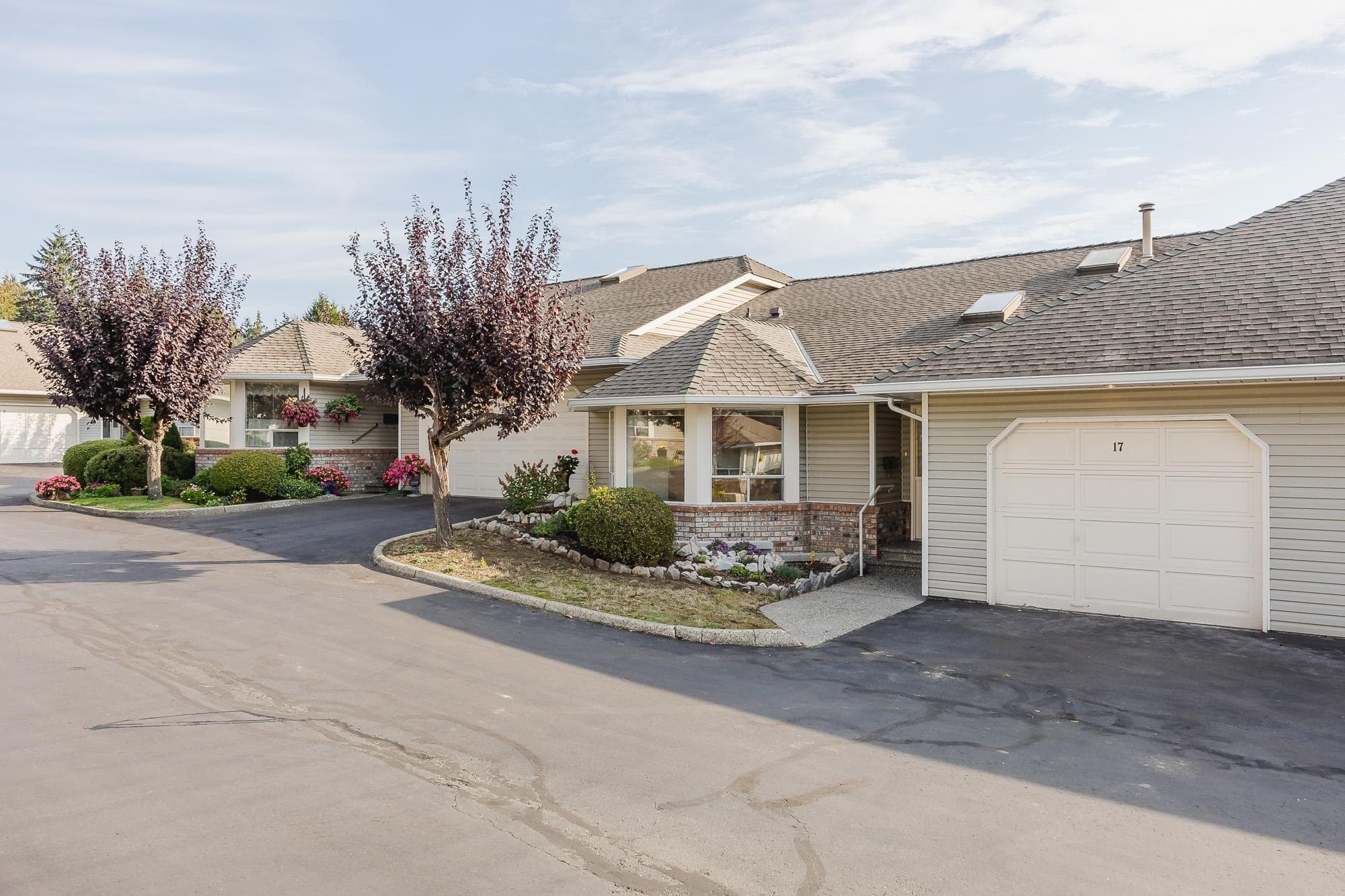 17 - 32615 Murray Avenue, Abbotsford, V2T 4T8 — photo 3