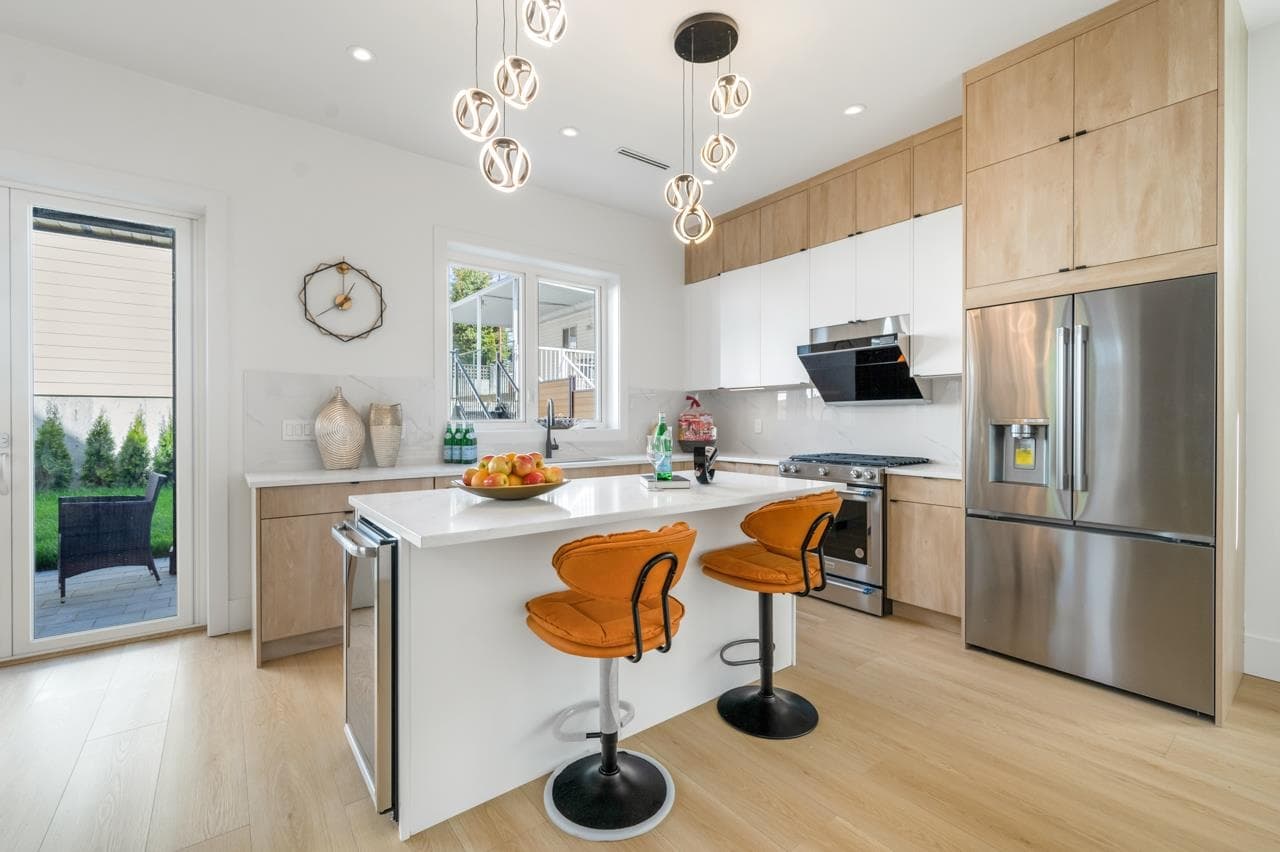 1 - 2124 Renfrew Street, Vancouver, V5M 3J5 — photo 4