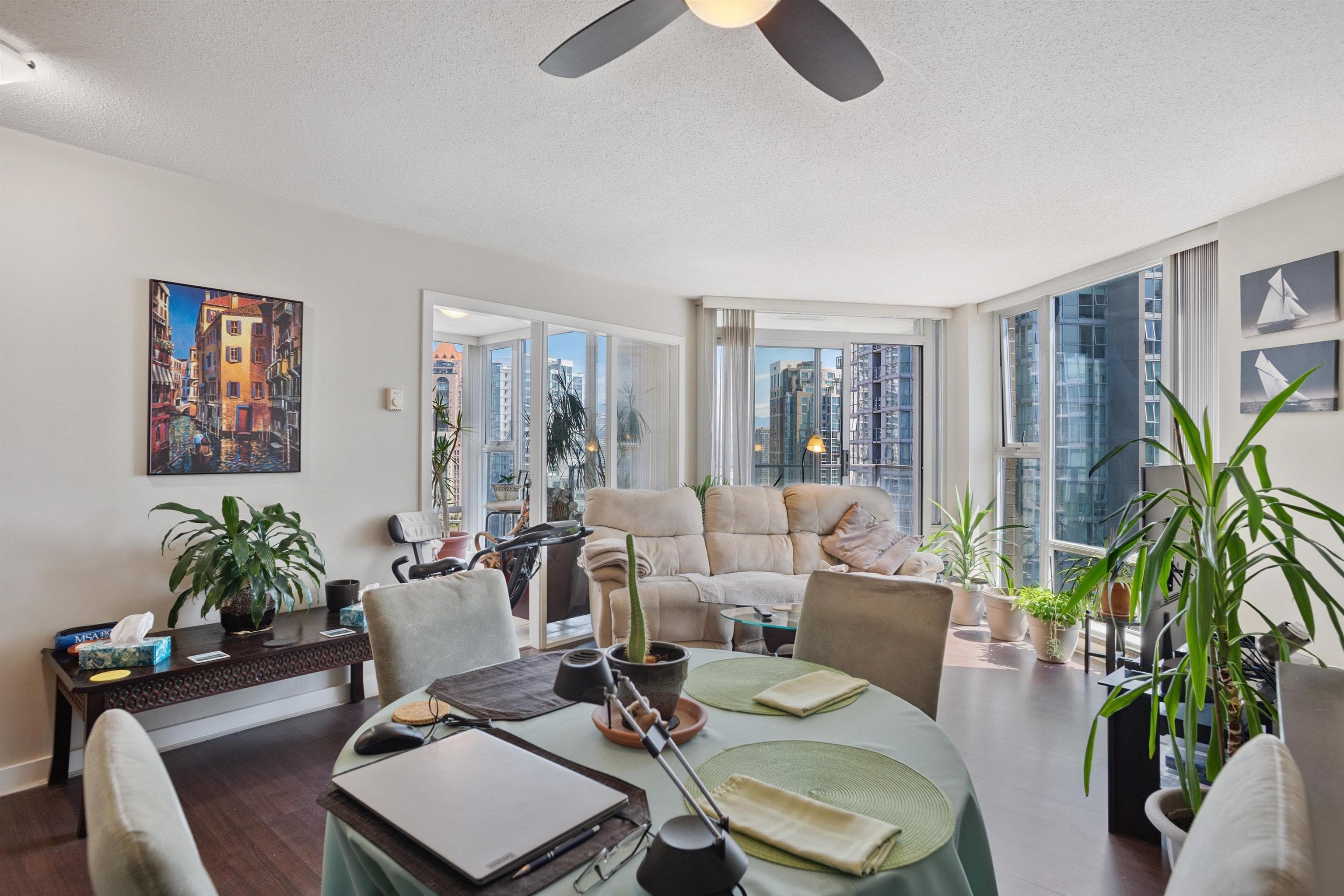 2307 - 455 Beach Crescent, Vancouver, V6Z 3E5 — photo 3