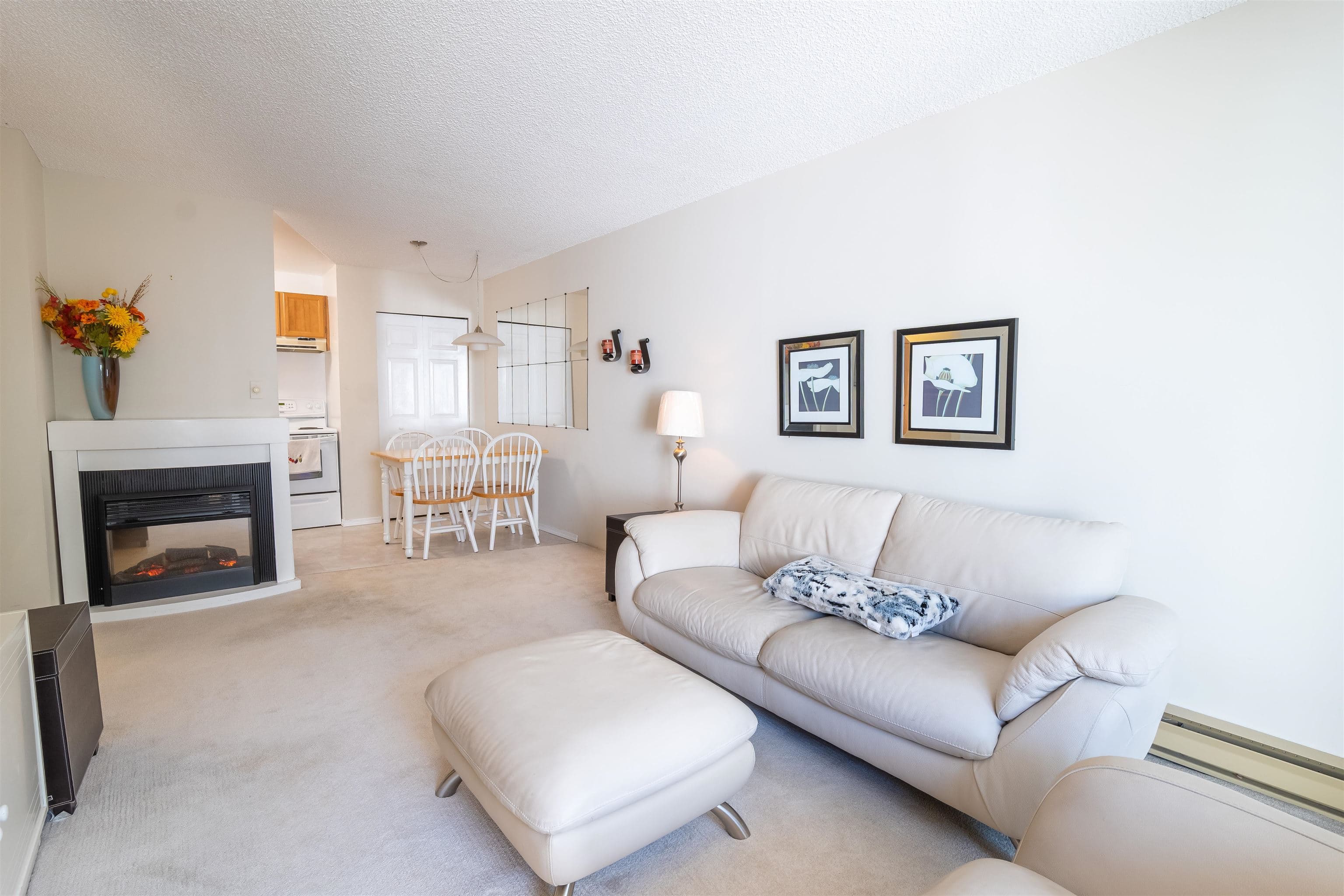 110 - 32950 Amicus Place, Abbotsford, V2S 6G9 — photo 1