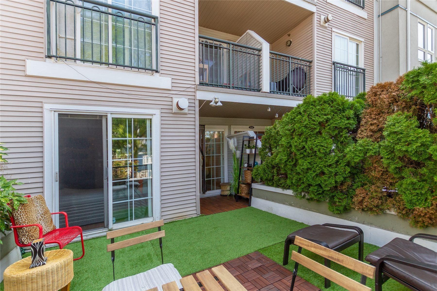 210 - 1989 Dunbar Street, Vancouver