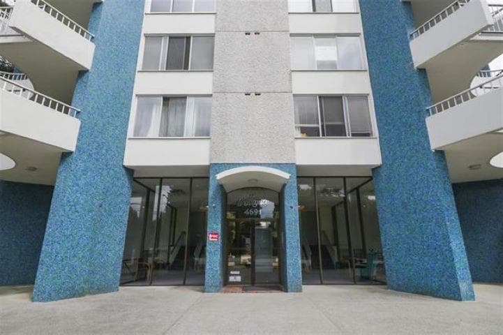 303 - 4691 W 10th Avenue, Vancouver, V6R 2J3 — photo 1