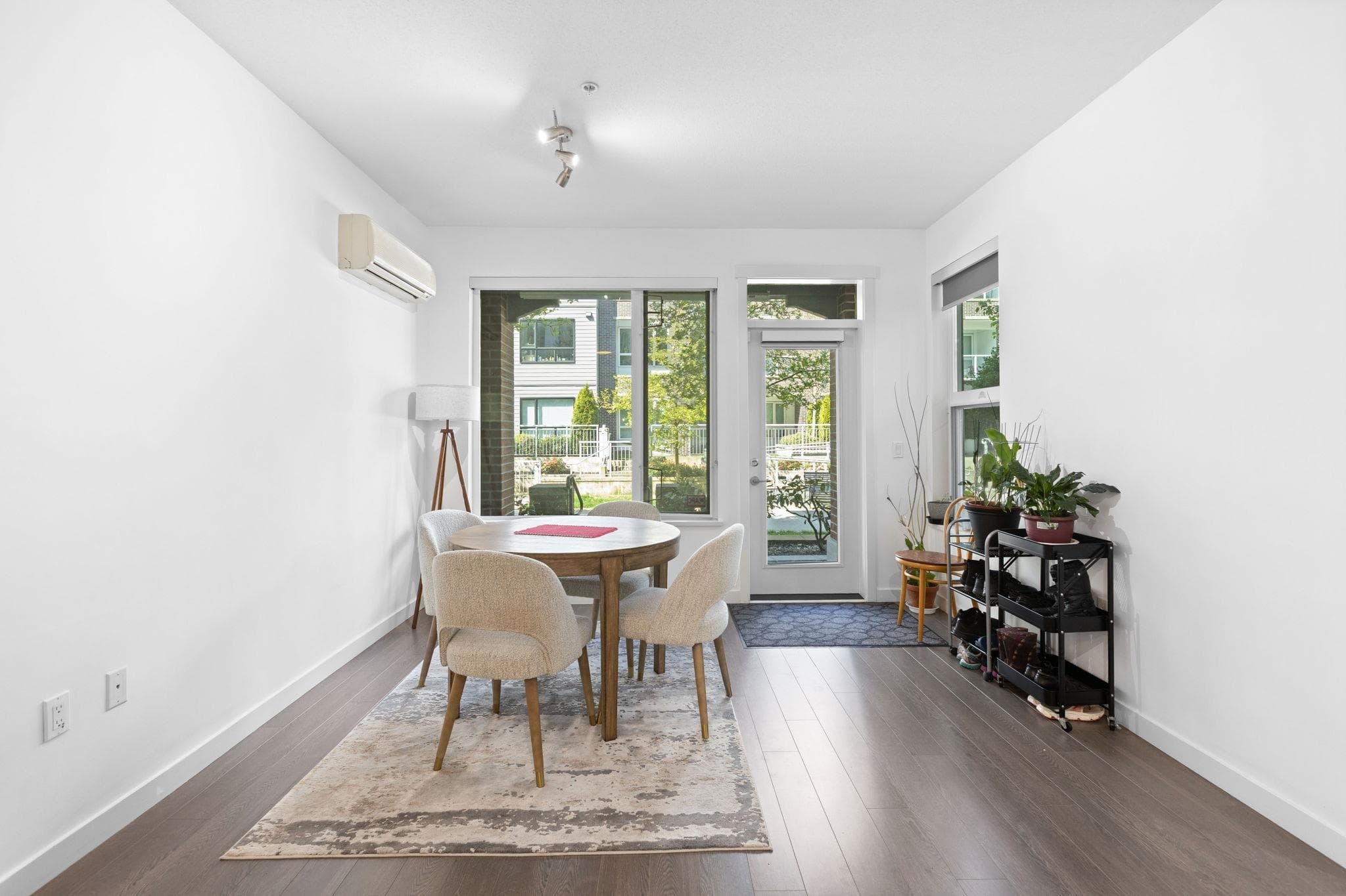 130 - 9399 Odlin Road, Richmond, V6X 0J6 — photo 4