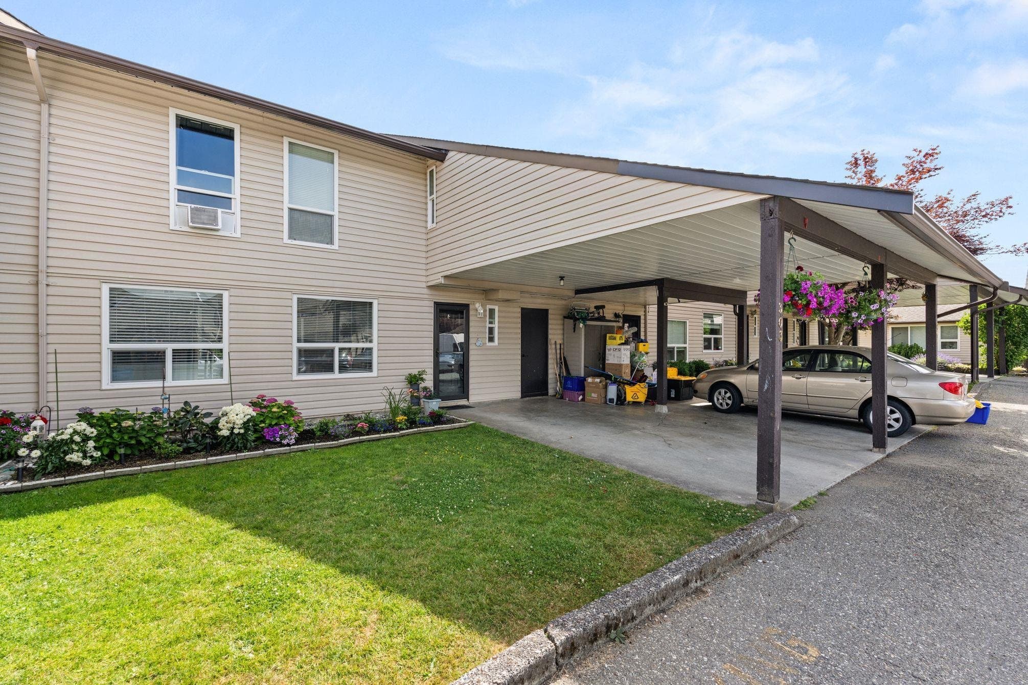 303 - 27411 28 Avenue, Langley, V4W 3V2 — photo 1