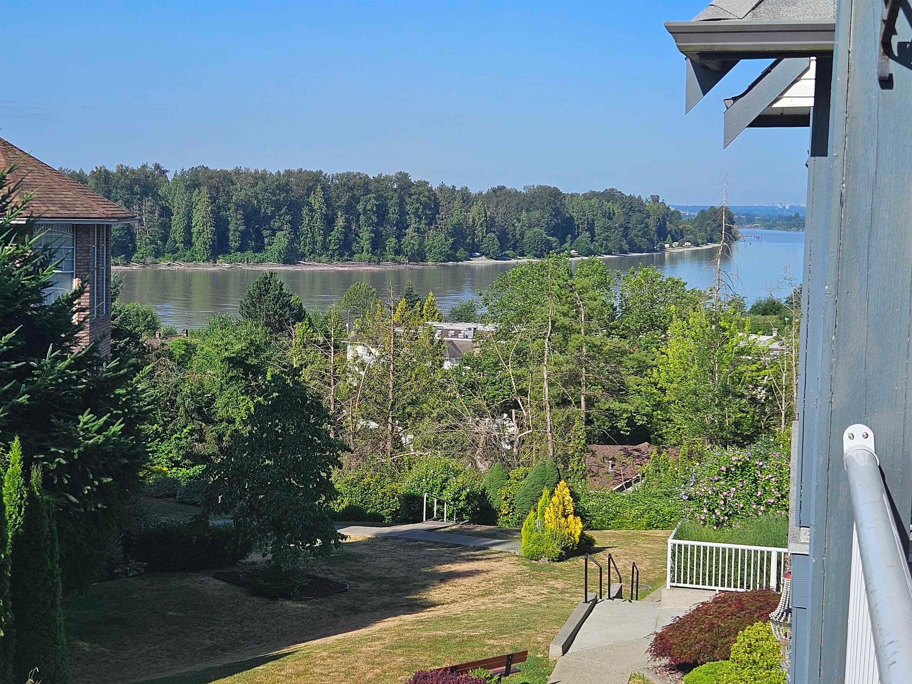 303 - 11601 227 Street, Maple Ridge, V2X 0J7 — photo 3