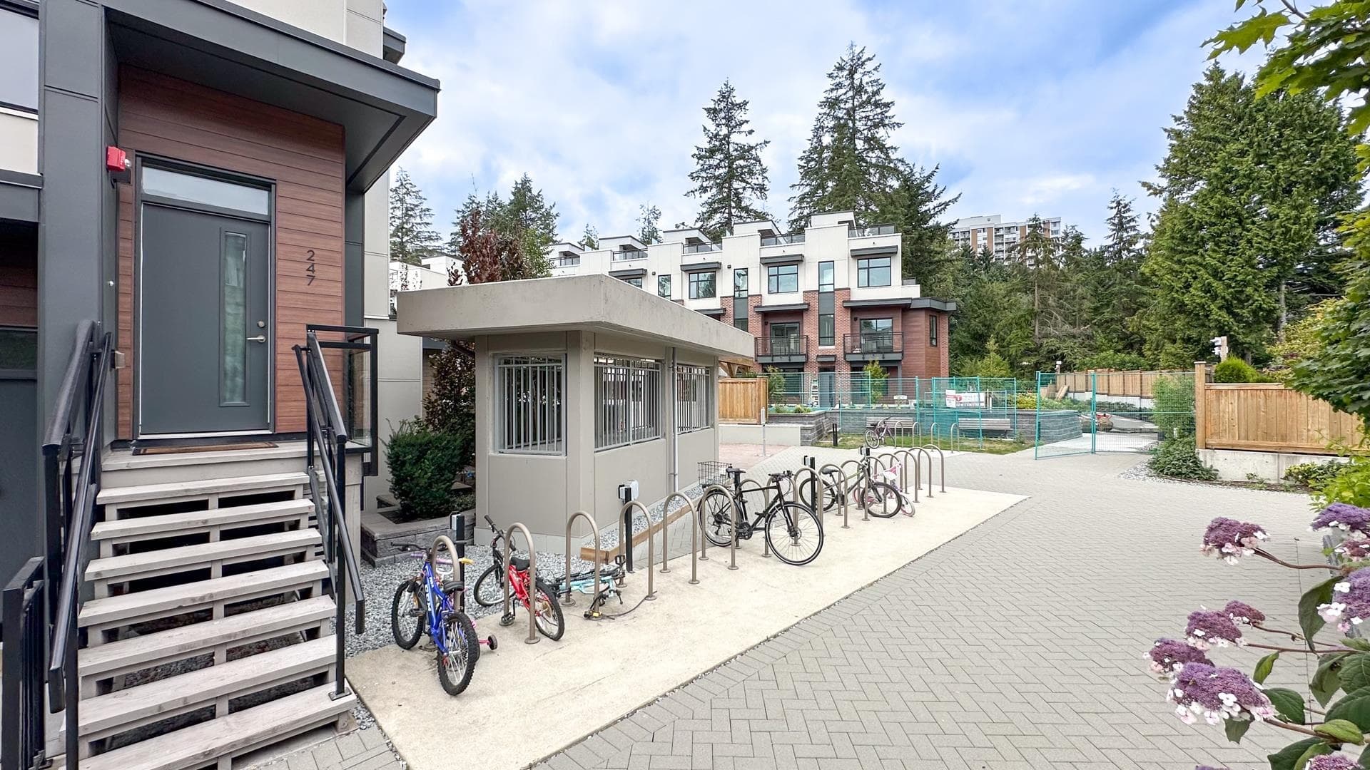 247 - 2035 Glenaire Drive, North Vancouver, V7P 1Y2 — photo 3