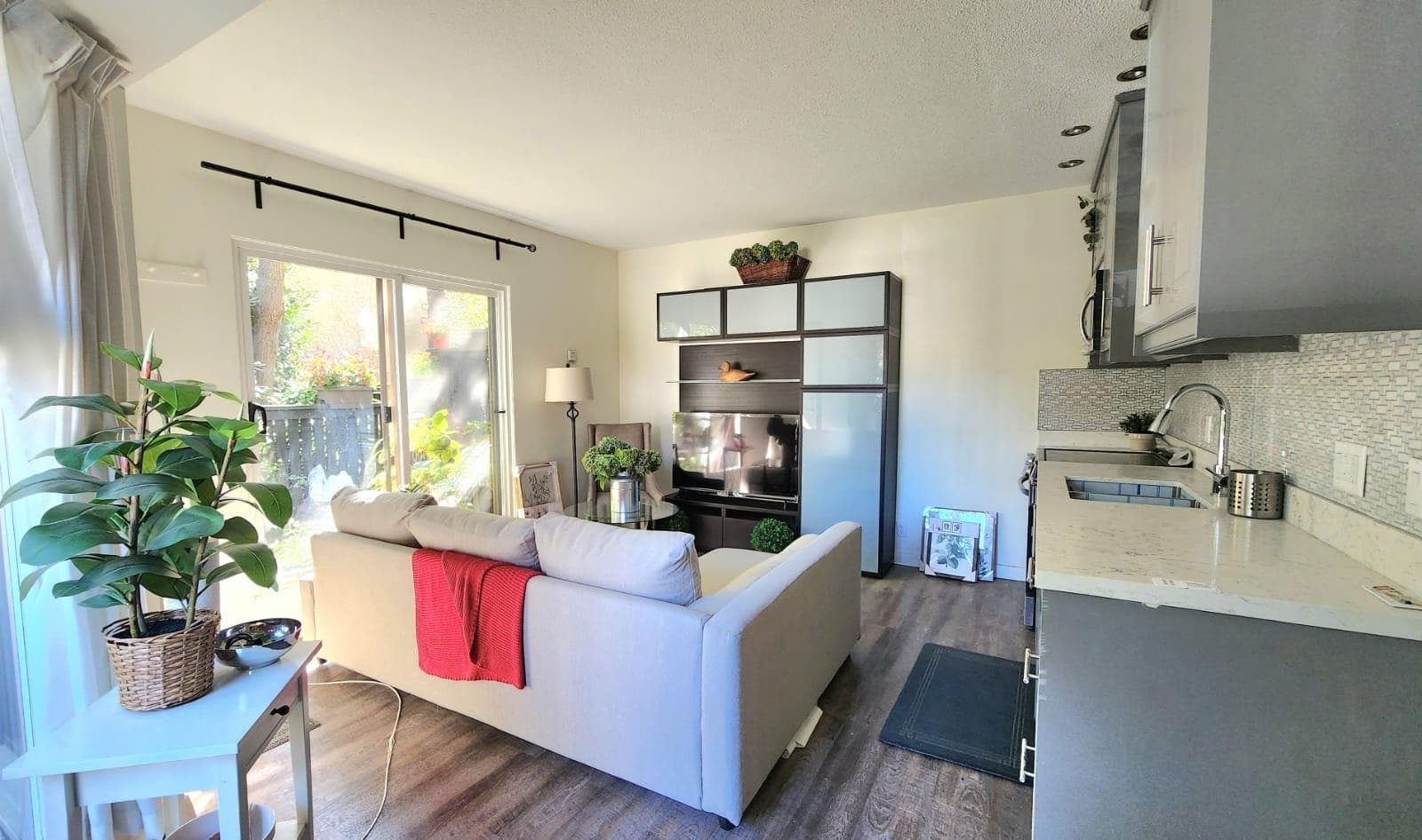 870 W 7th Avenue, Vancouver, V5Z 4C1 — photo 3