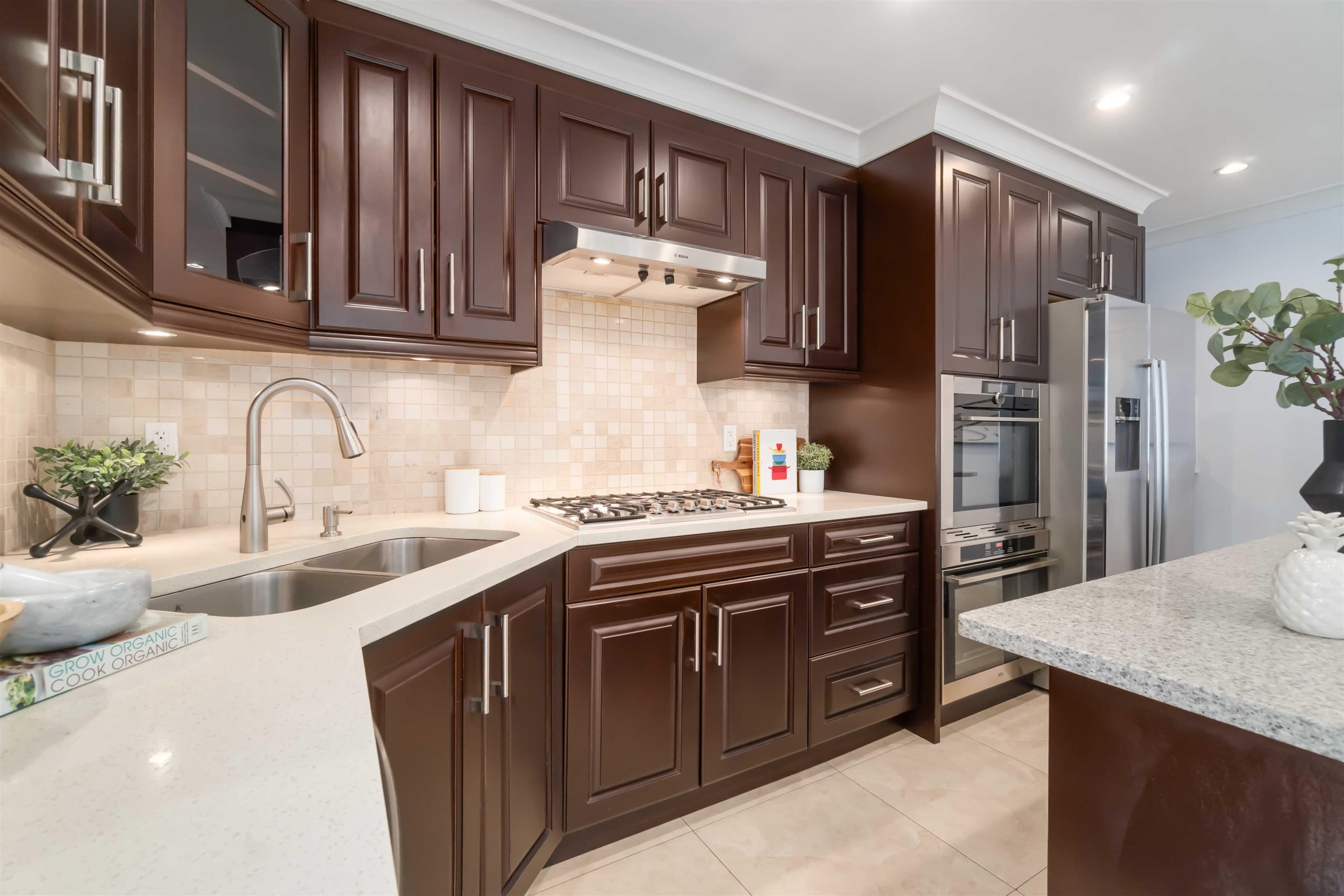 2721 W 5th Avenue, Vancouver, V6K 1T5 — photo 5