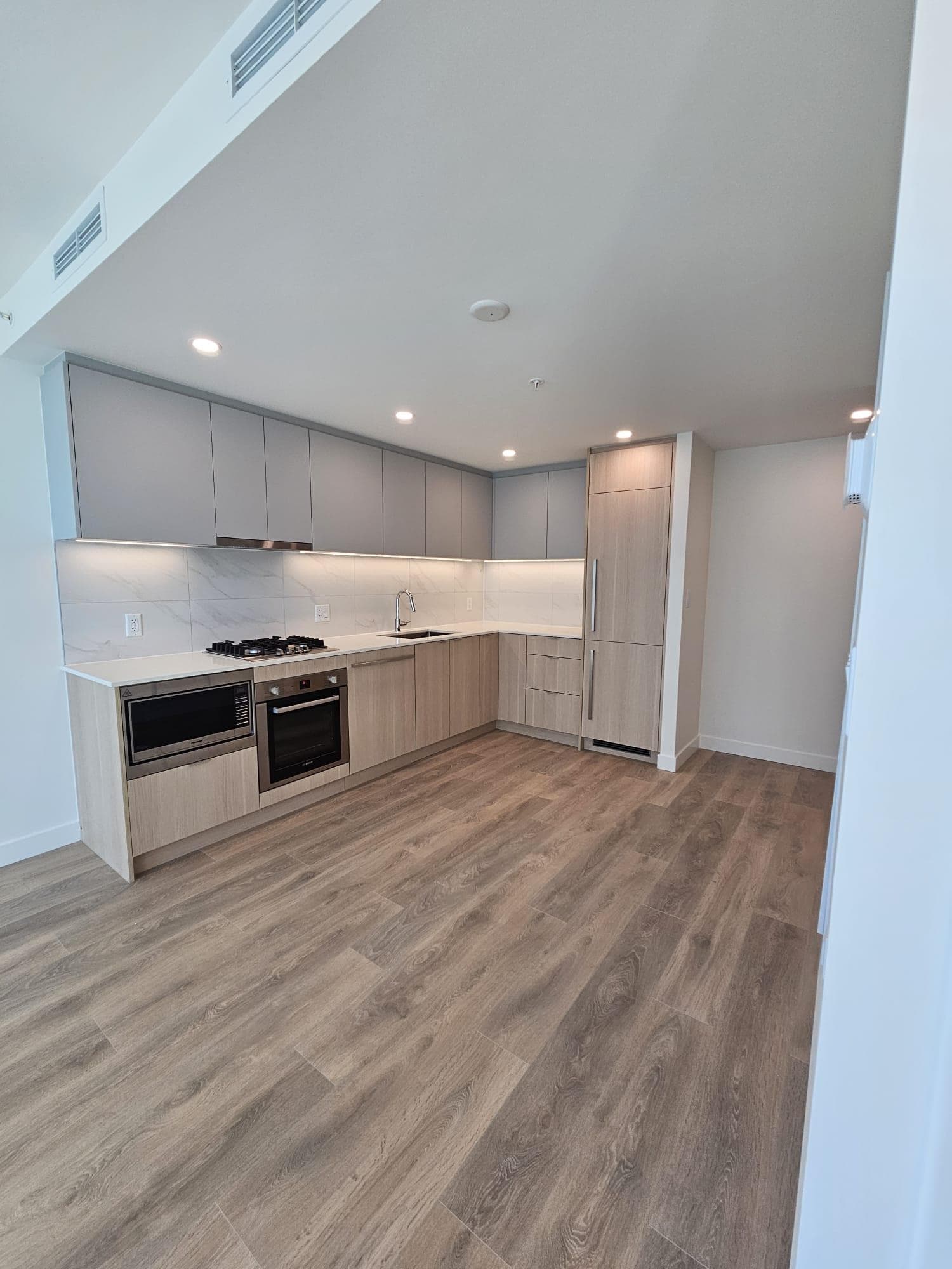 1305 - 318 Alderson Avenue, Coquitlam, V3K 0J1 — photo 5