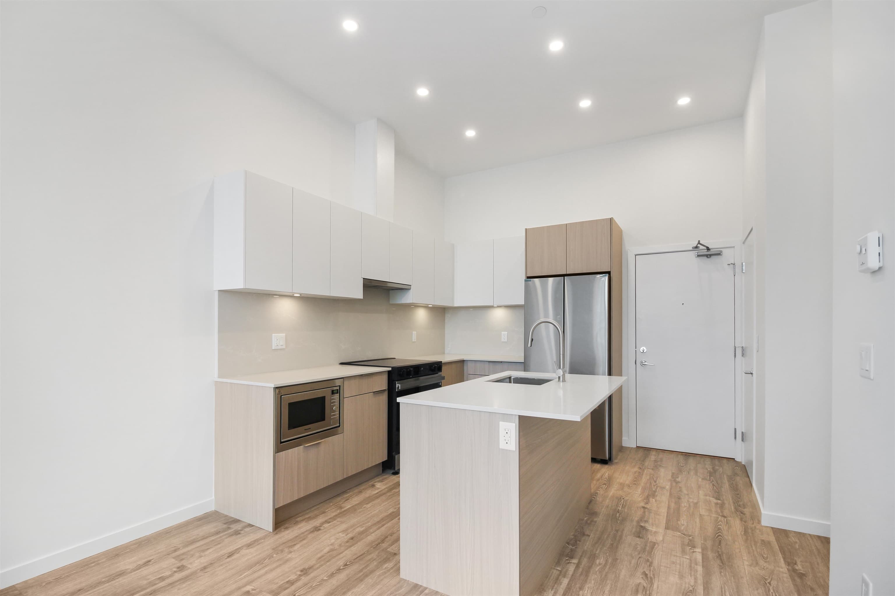 E101 - 10829 140 Street, Surrey