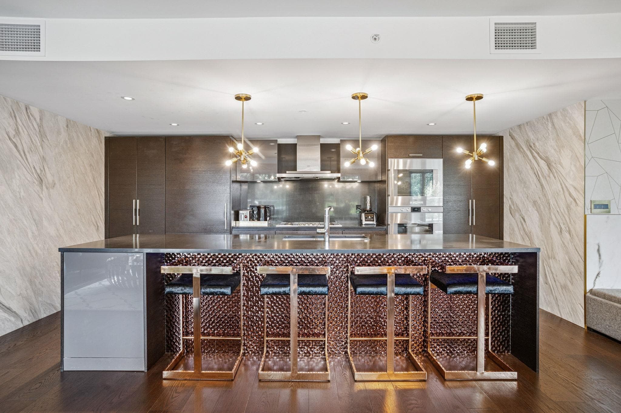 304 - 7128 Adera Street, Vancouver, V6P 0H6 — photo 2