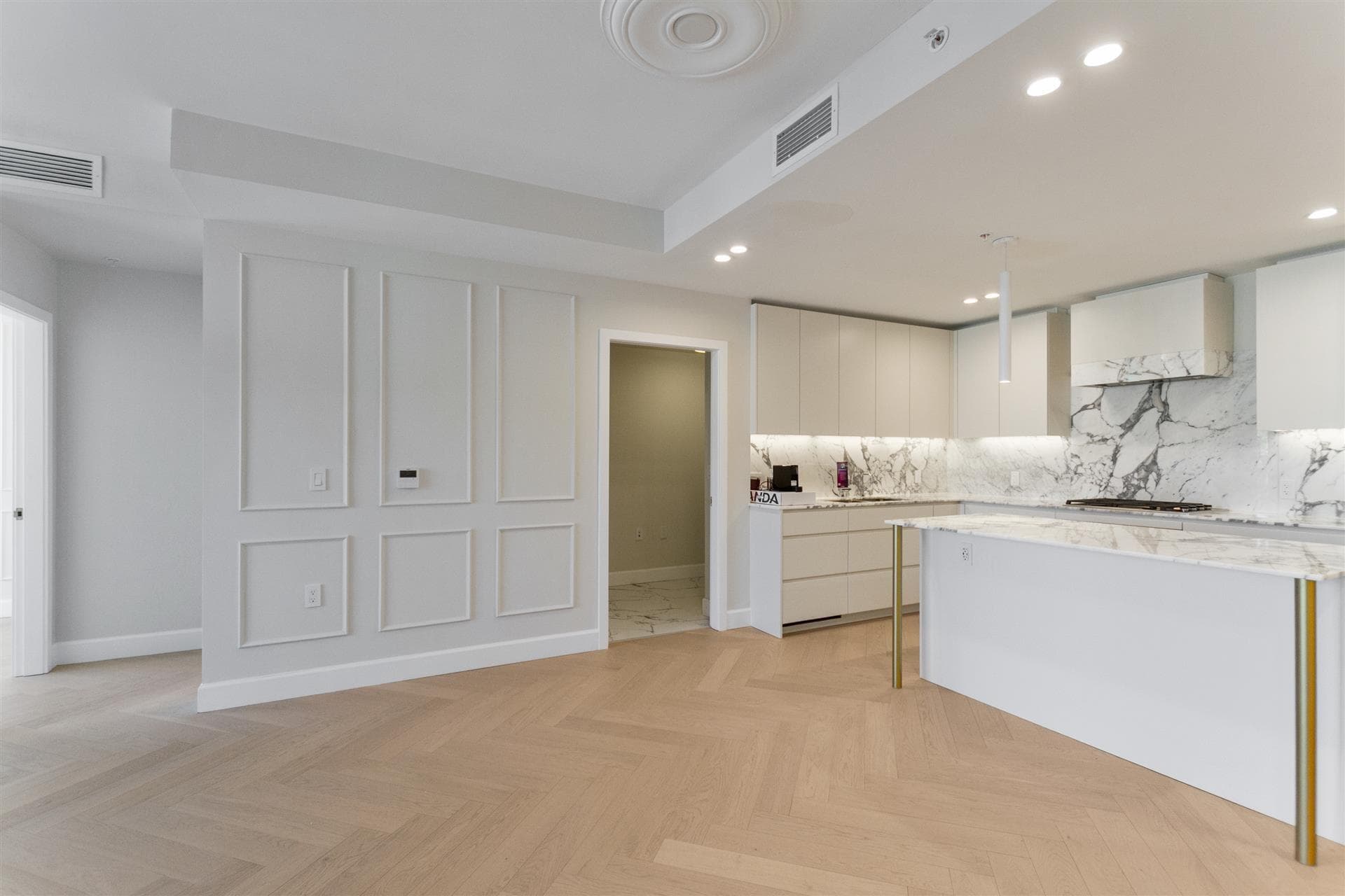 308 - 3668 W 10th Avenue, Vancouver, V6R 0G4 — photo 5
