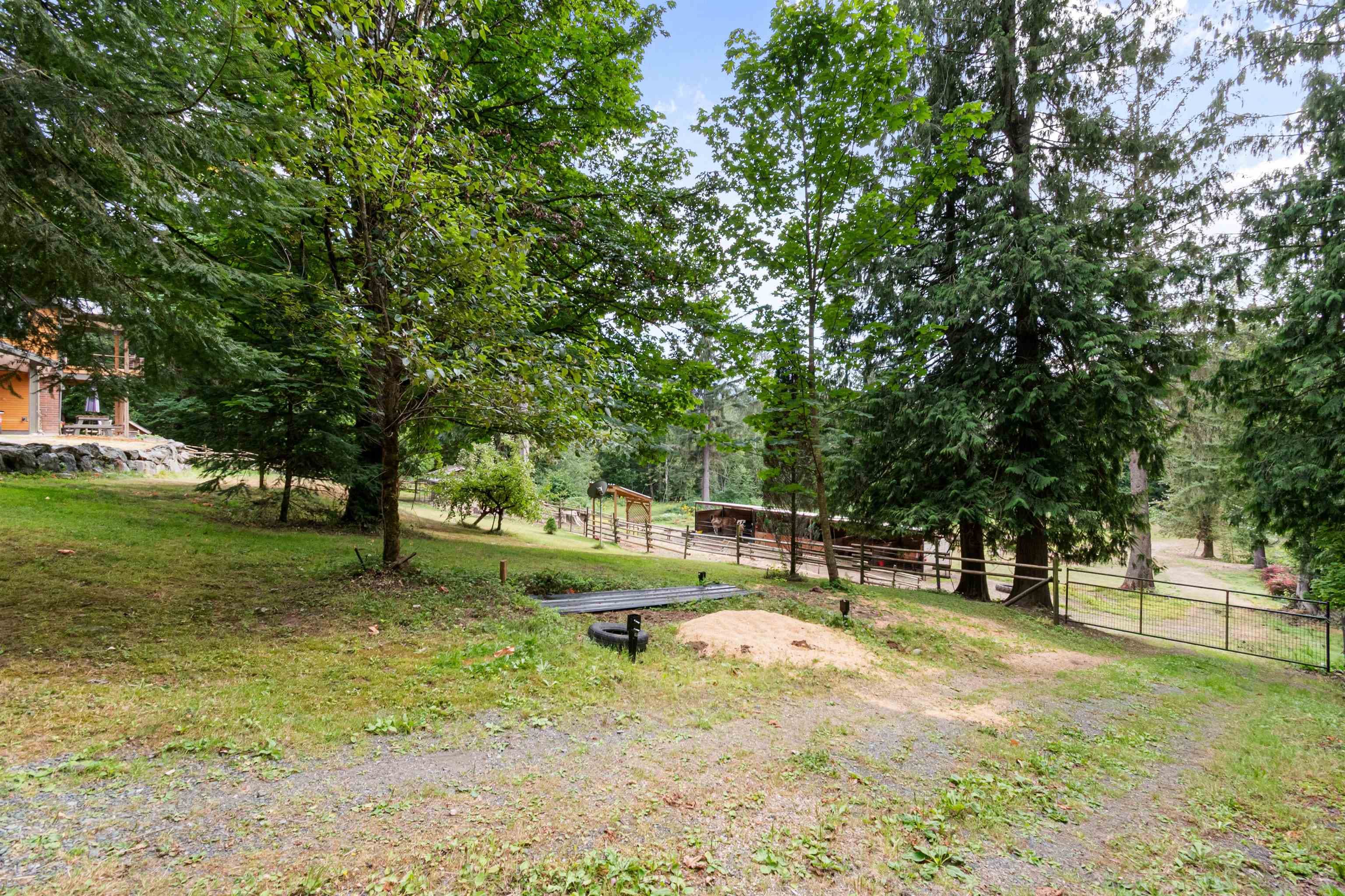 5633 Huston Road, Ryder Lake, V4Z 1E5 — photo 3