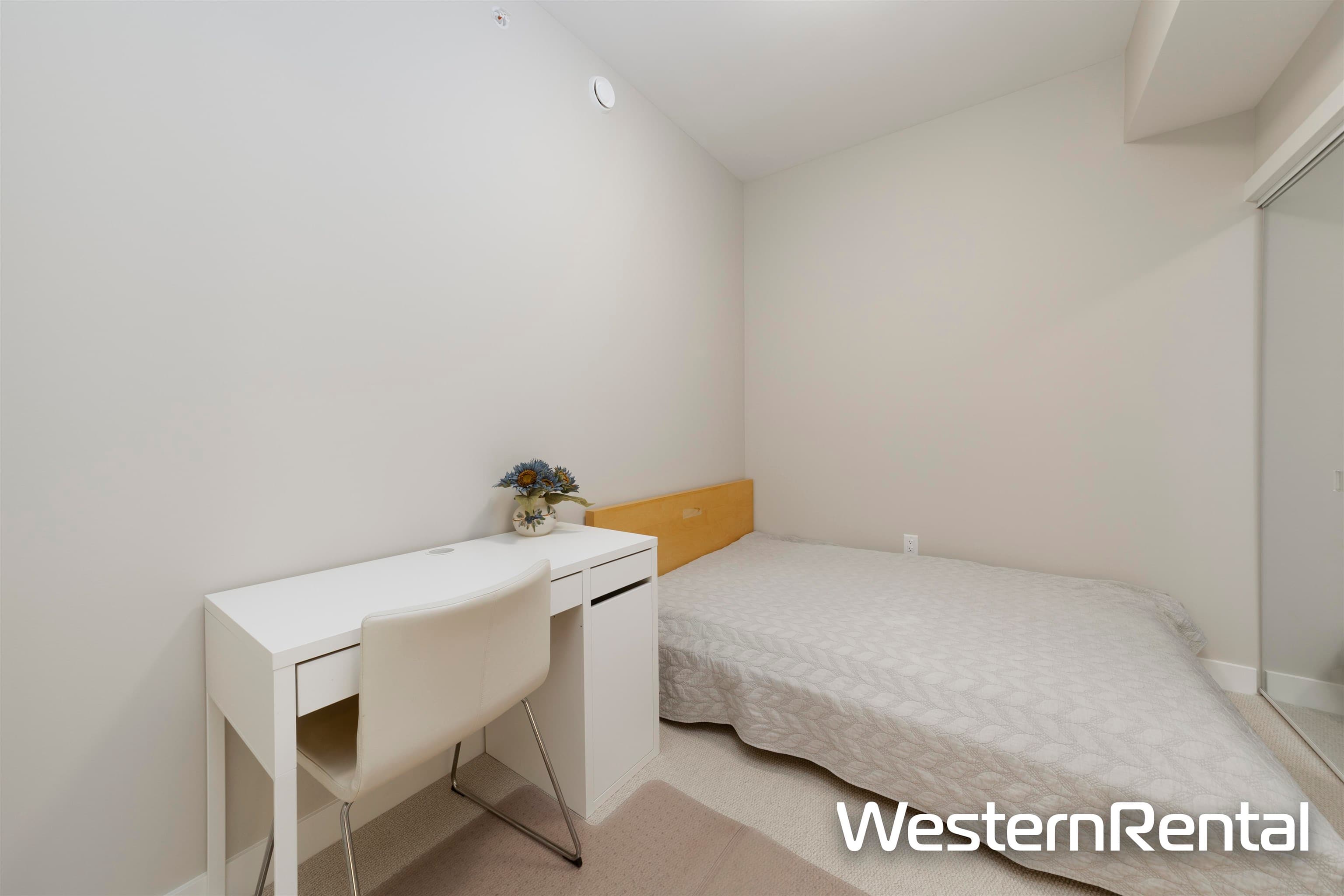 13FL - 8725 University Crescent, Burnaby, V5A 0G2 — photo 5