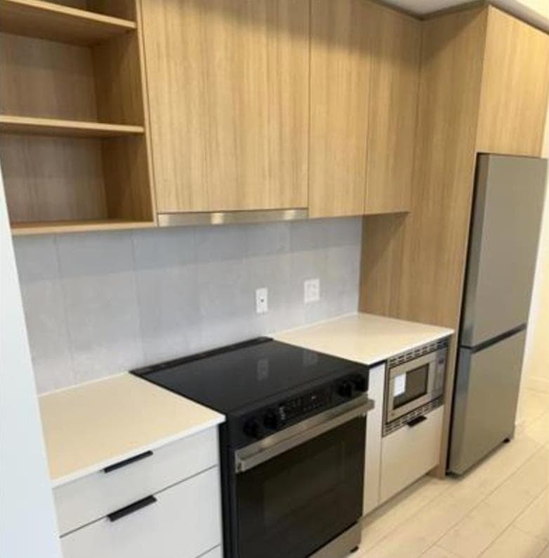 317 - 13439 94a Avenue, Surrey, V3V 0G9 — photo 3