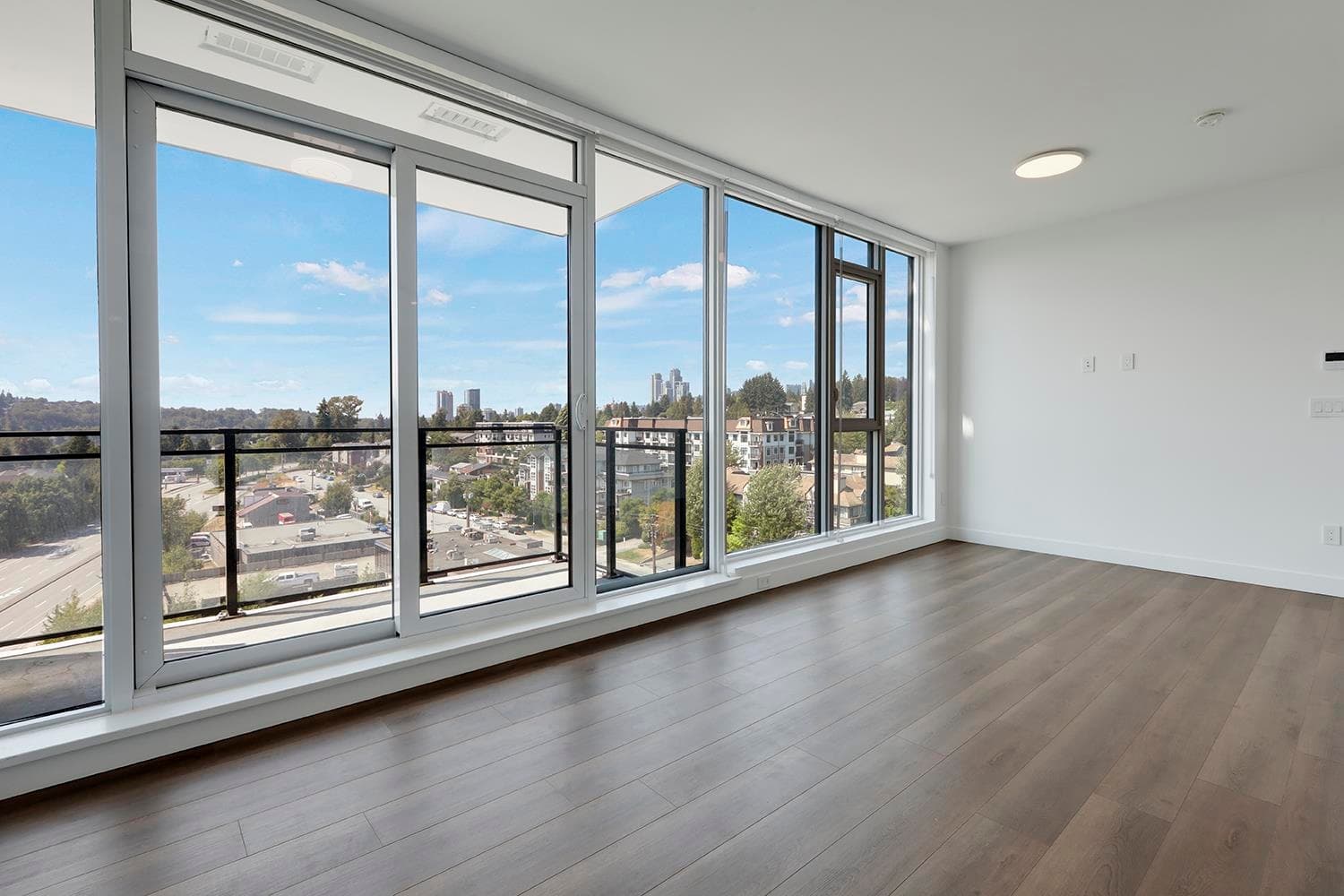 1106 - 901 Lougheed Highway, Coquitlam, V3K 3T3 — photo 4