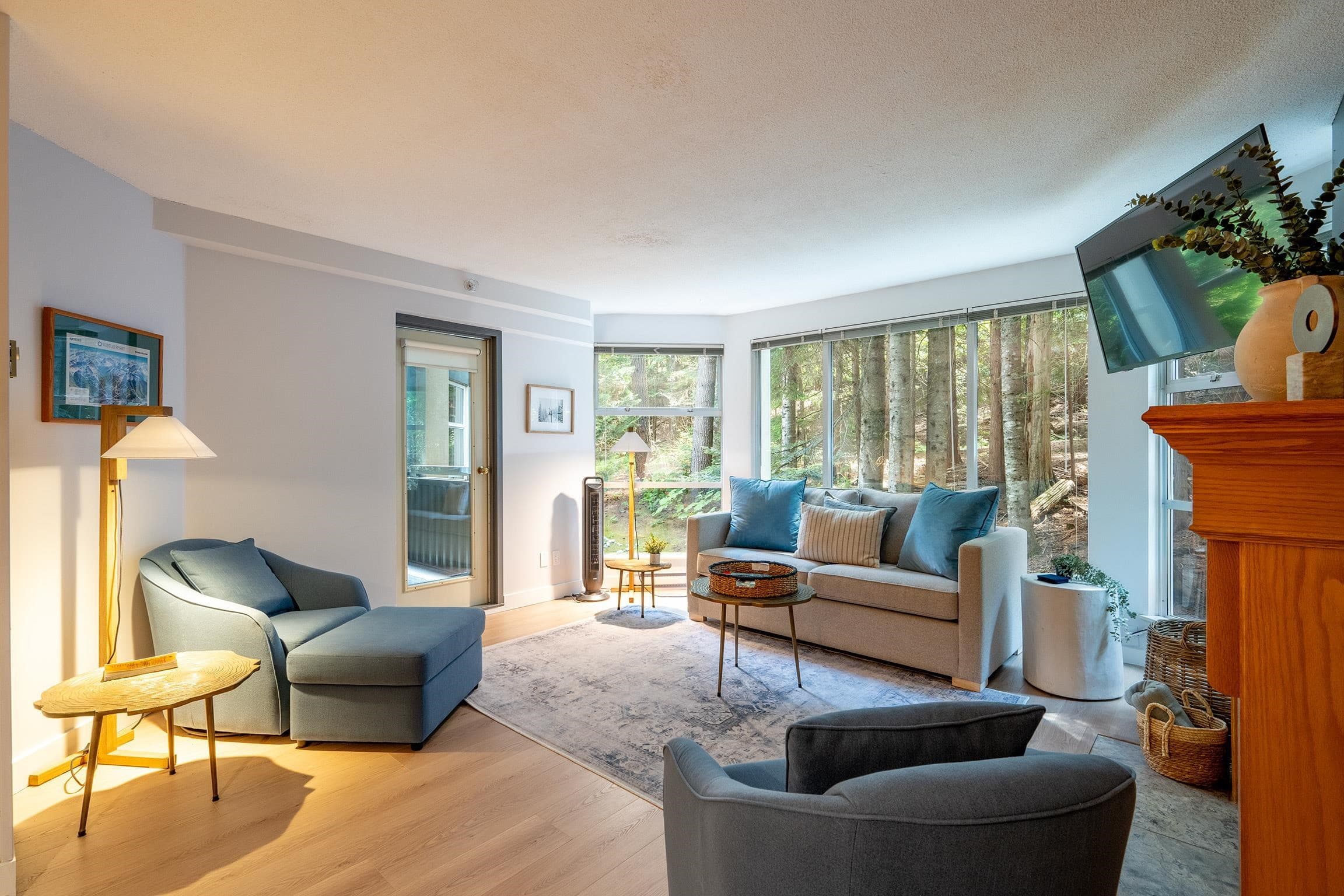312 - 4910 Spearhead Place, Whistler, V8E 1G1 — photo 1