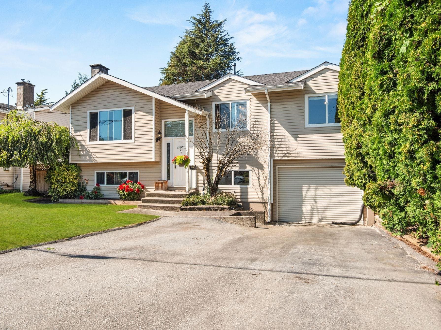 11665 94a Avenue, Delta, V4C 3S4 — photo 3