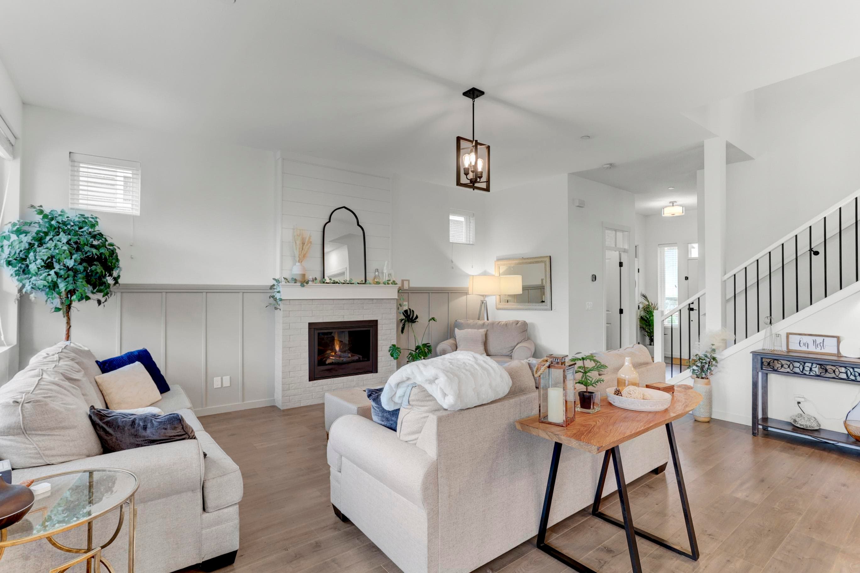 10597 Jackson Road, Maple Ridge, V2W 1G6 — photo 3