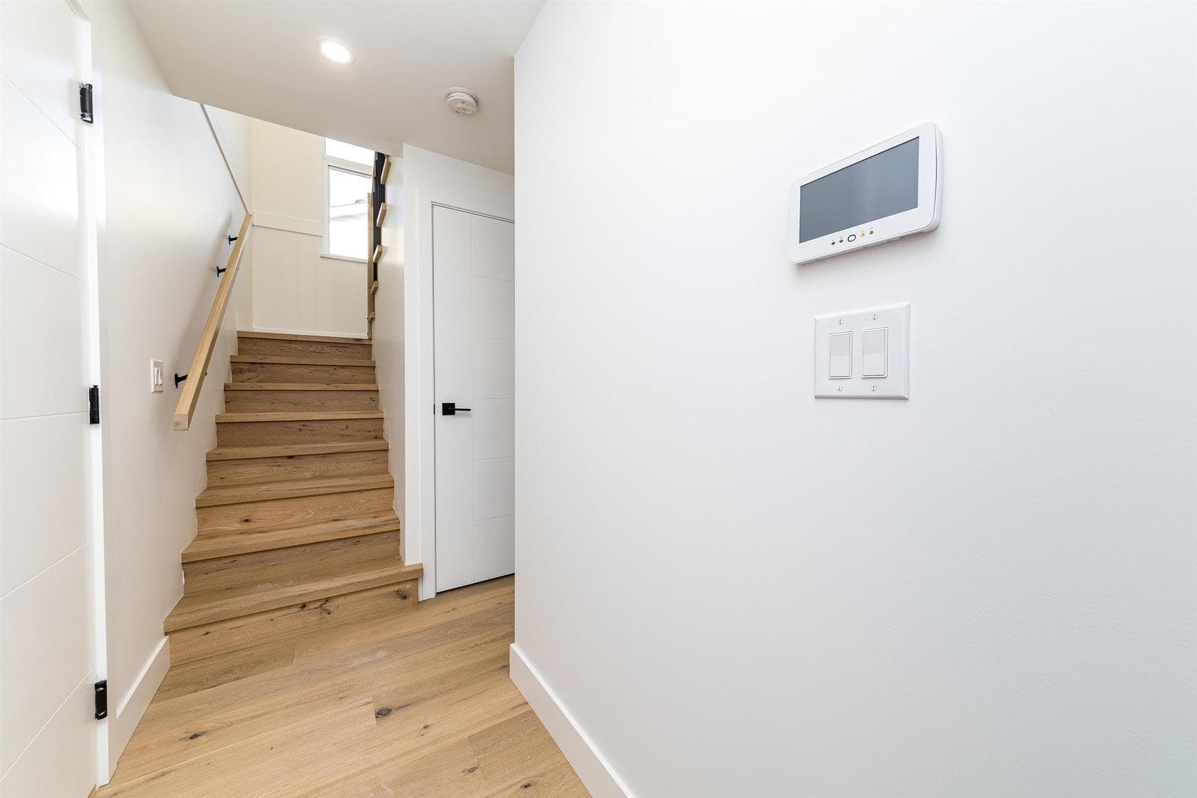 5449 Killarney Street, Vancouver, V5R 3W3 — photo 3