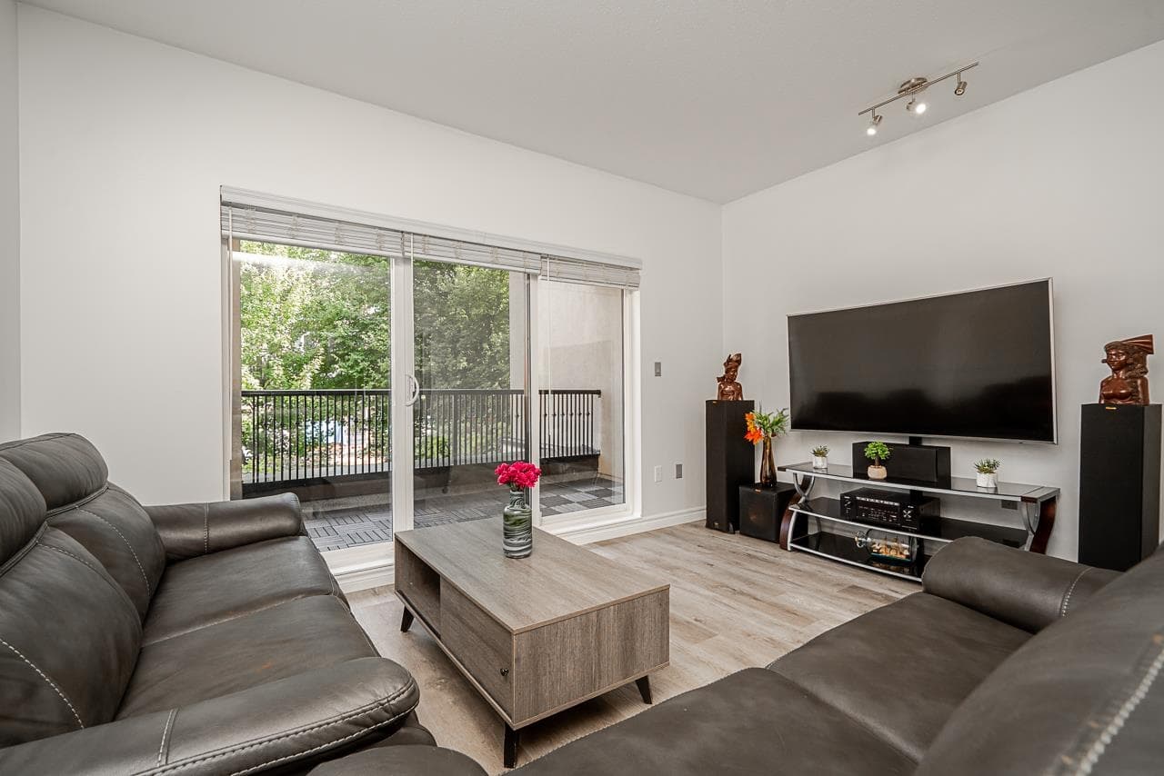 213 - 2478 Welcher Avenue, Port Coquitlam, V3C 0A6 — photo 2