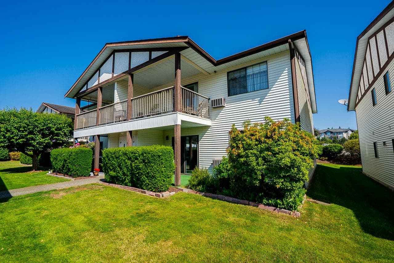 25 - 32718 Garibaldi Drive, Abbotsford, V2T 5T6 — photo 2