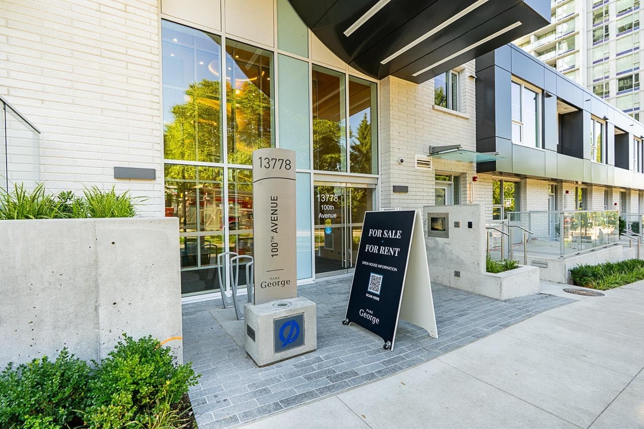 907 - 13778 100 Avenue, Surrey, V3T 0V3 — photo 2