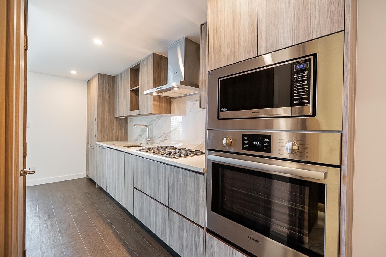 907 - 13778 100 Avenue, Surrey, V3T 0V3 — photo 4
