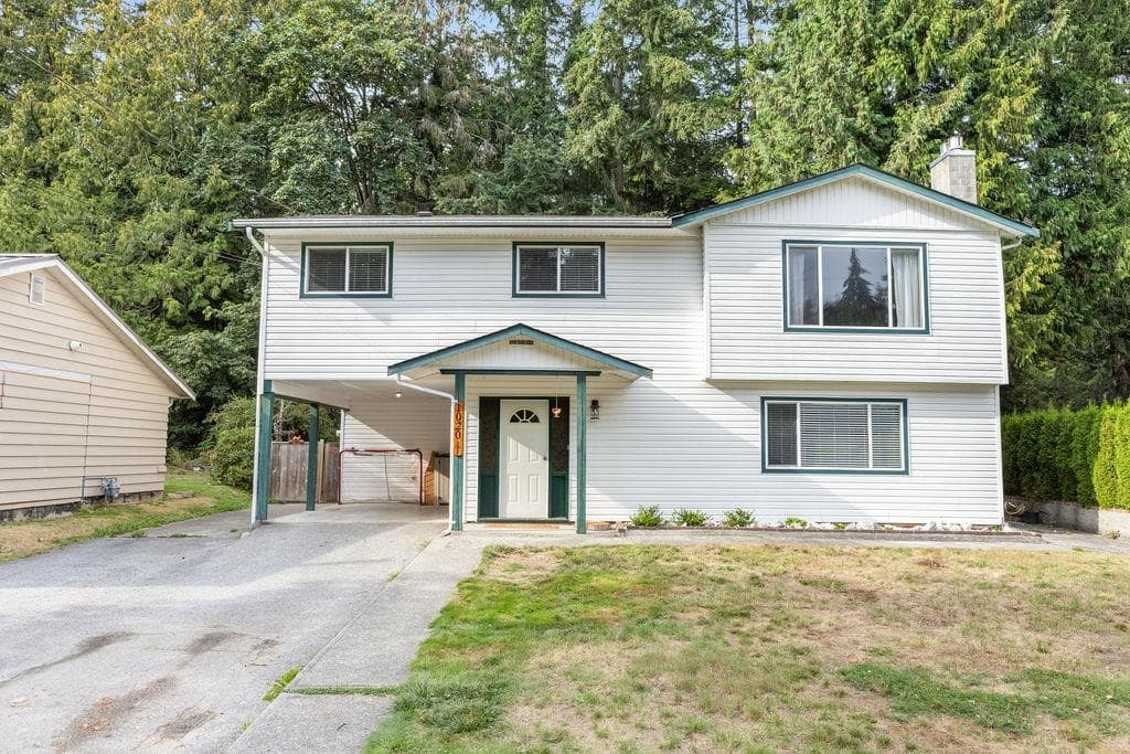 1020 Fircrest Road, Gibsons
