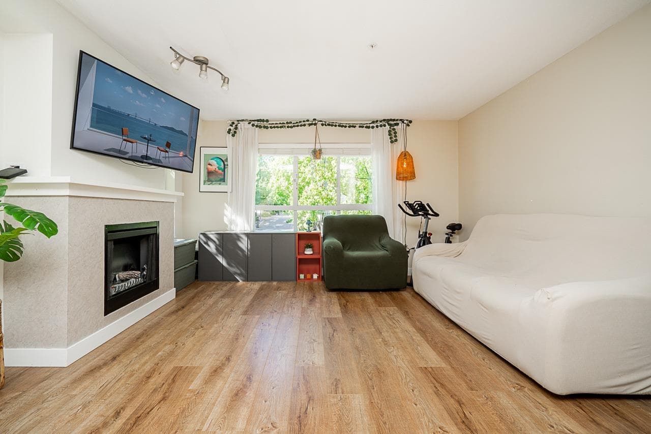 67 - 6747 203 Street, Langley, V2Y 3B5 — photo 5