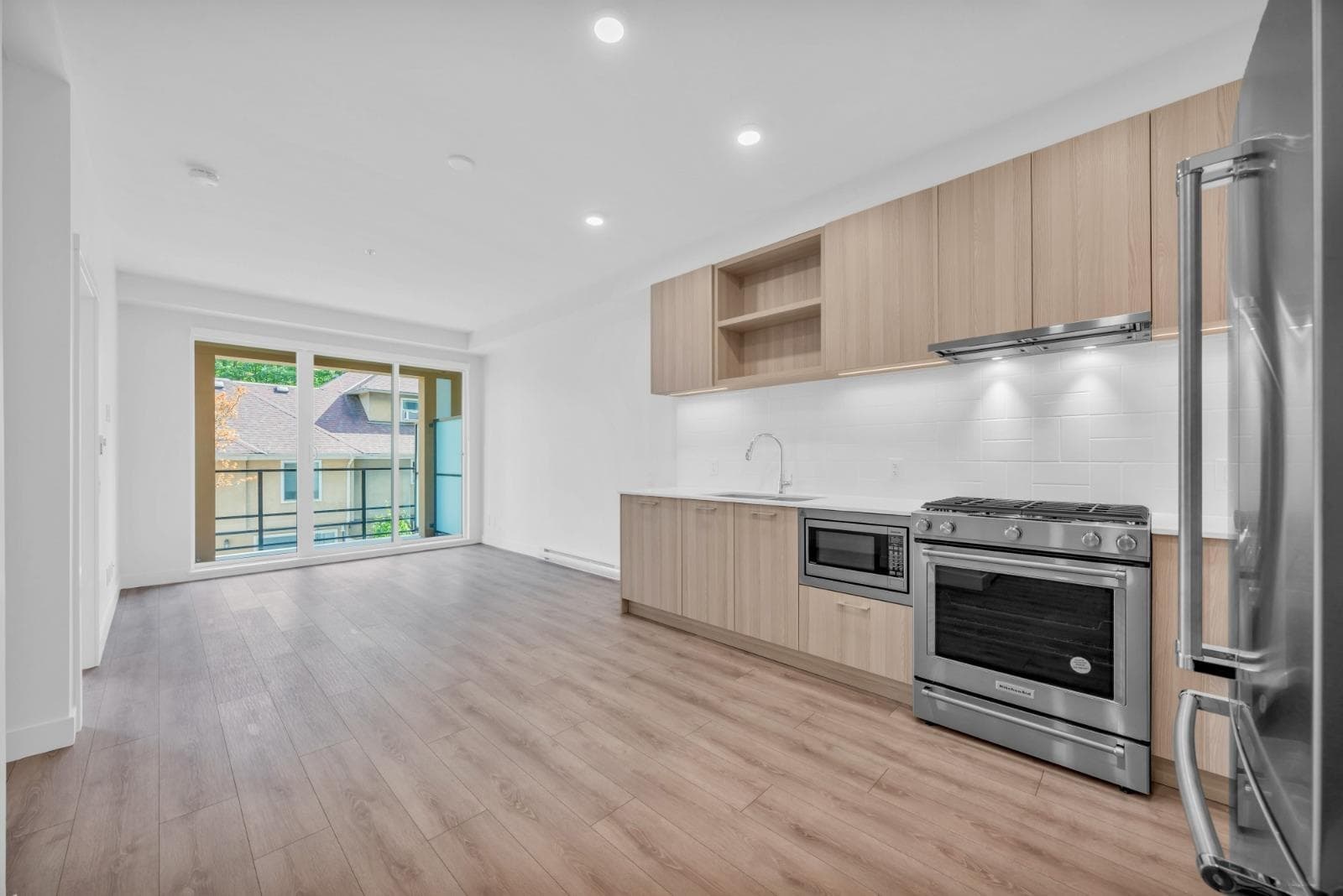 212 - 741 Anskar Court, Coquitlam, V7M 1L3 — photo 3