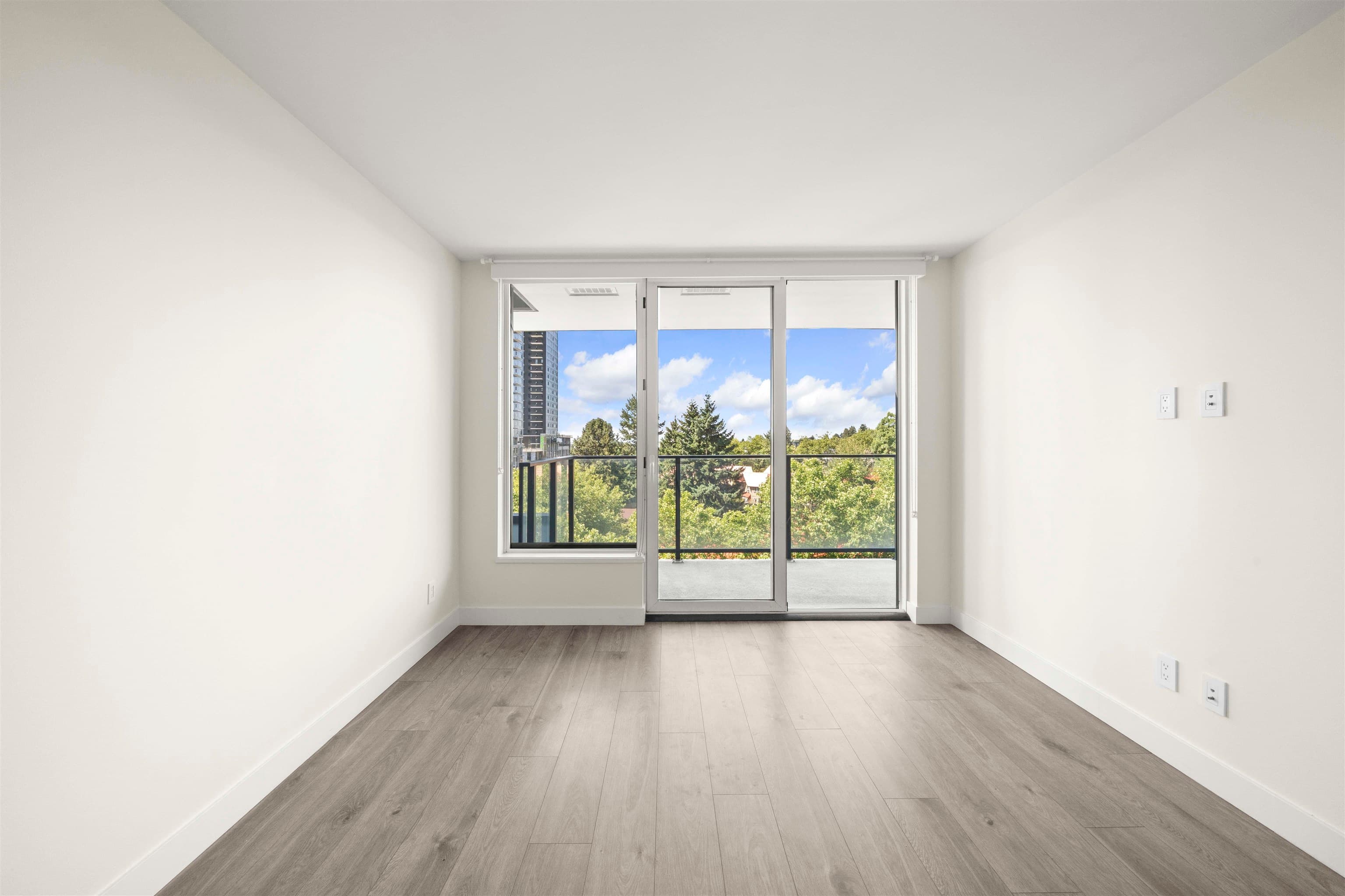 803 - 8238 Lord Street, Vancouver, V6P 0G7 — photo 4