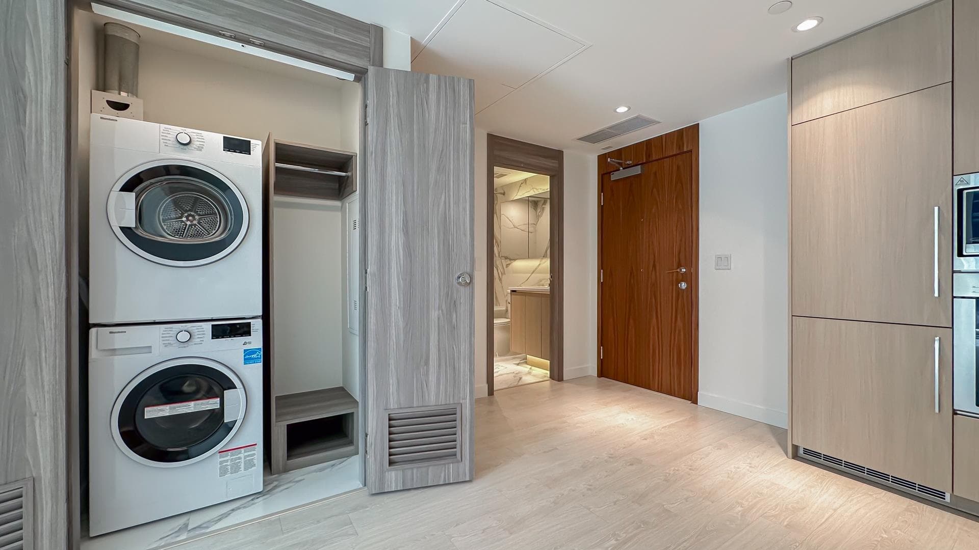 886 - 8671 Hazelbridge Way, Richmond, V6X 0W9 — photo 5