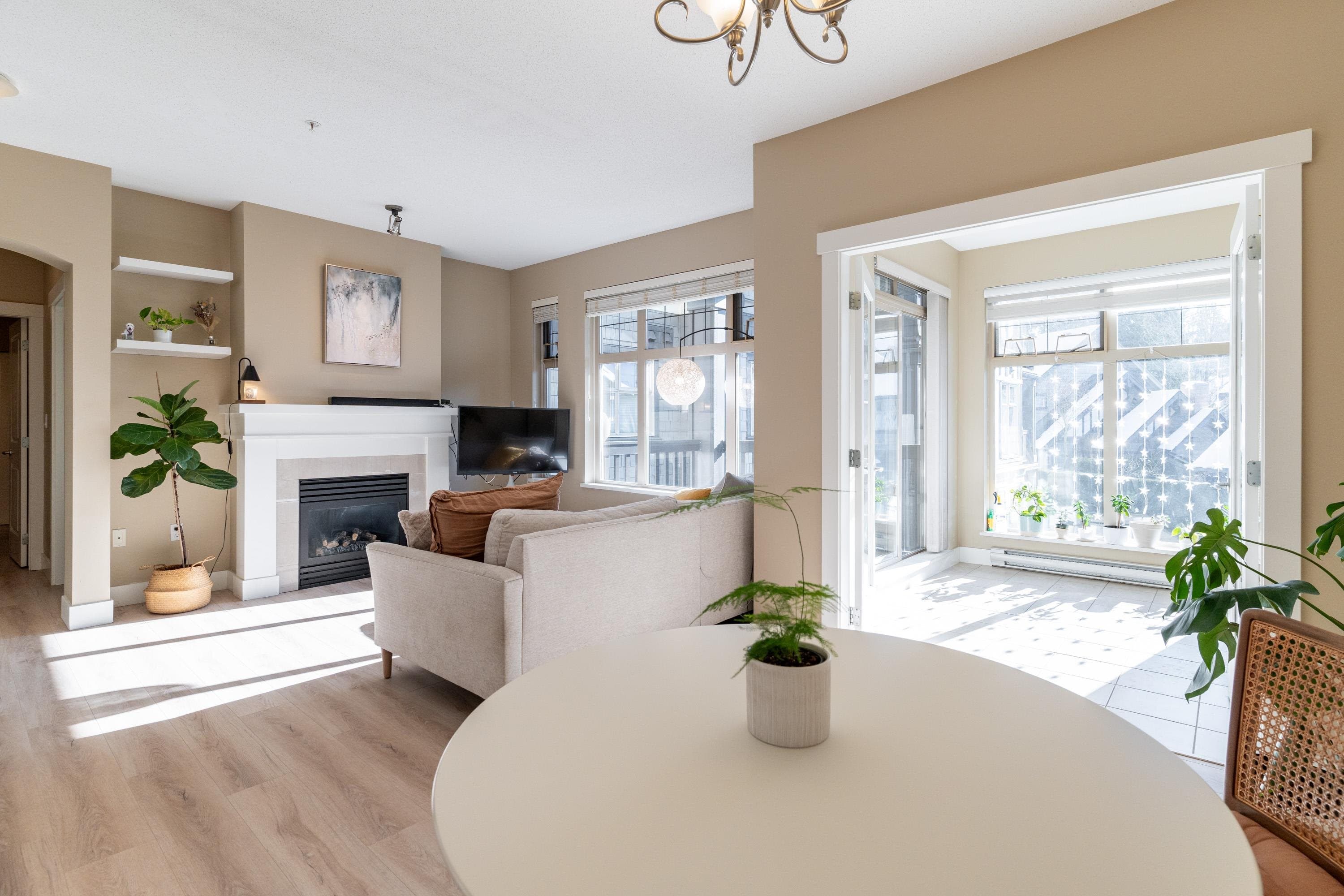 301 - 4885 Valley Drive, Vancouver, V6J 5M7 — photo 1