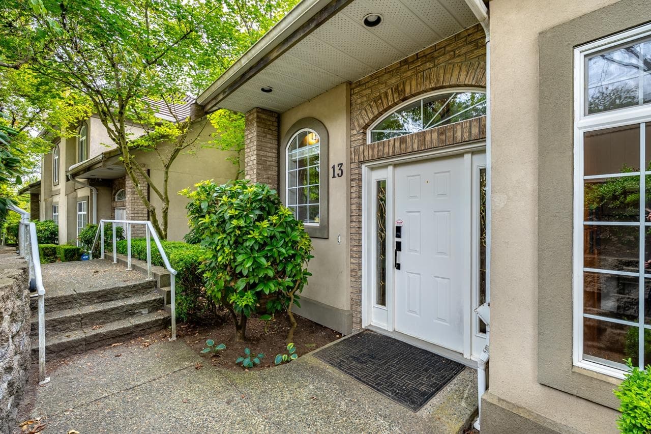 13 - 915 Fort Fraser Rise, Port Coquitlam, V3C 6K3 — photo 2