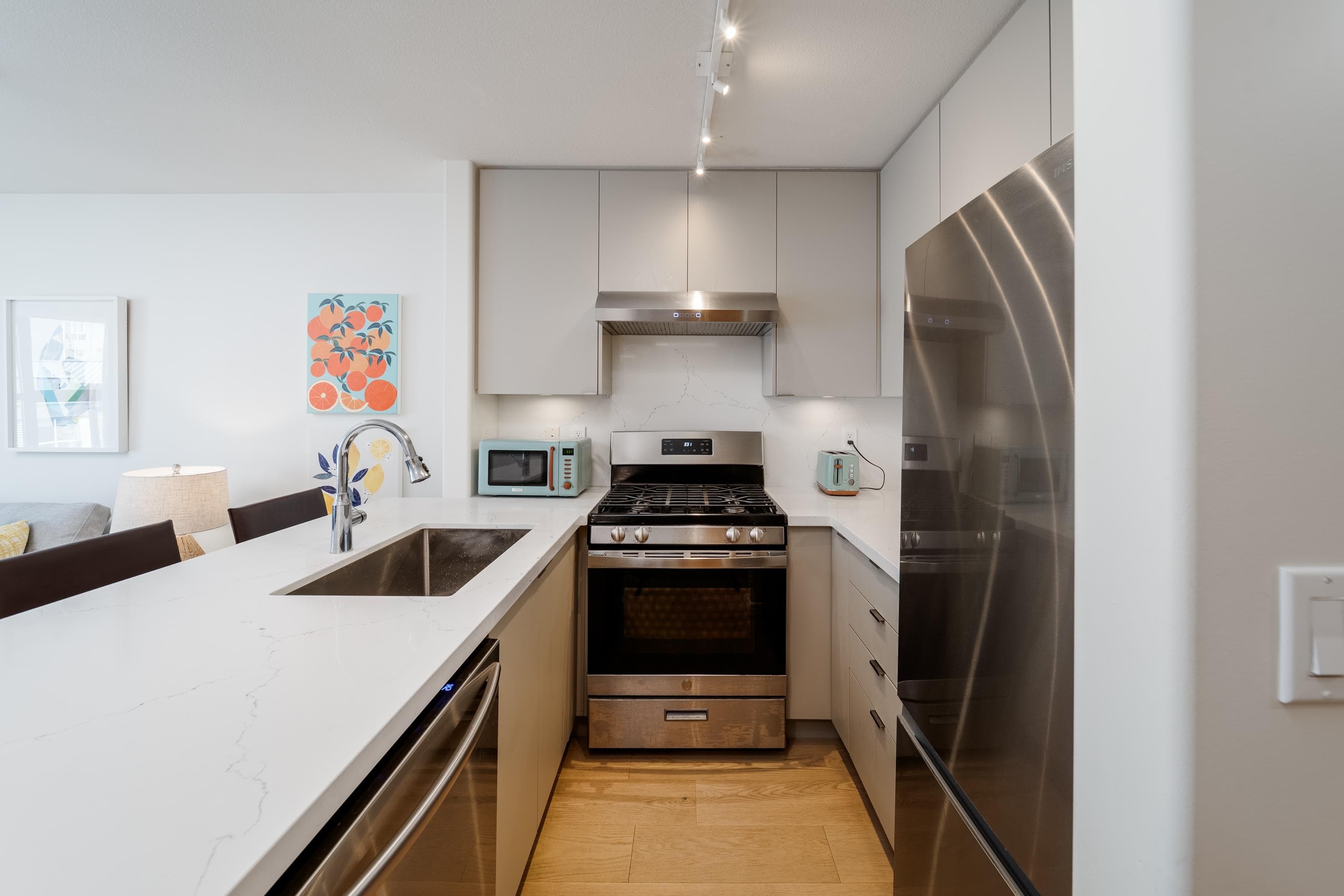 404 - 2688 Vine Street, Vancouver, V6K 4T6 — photo 3