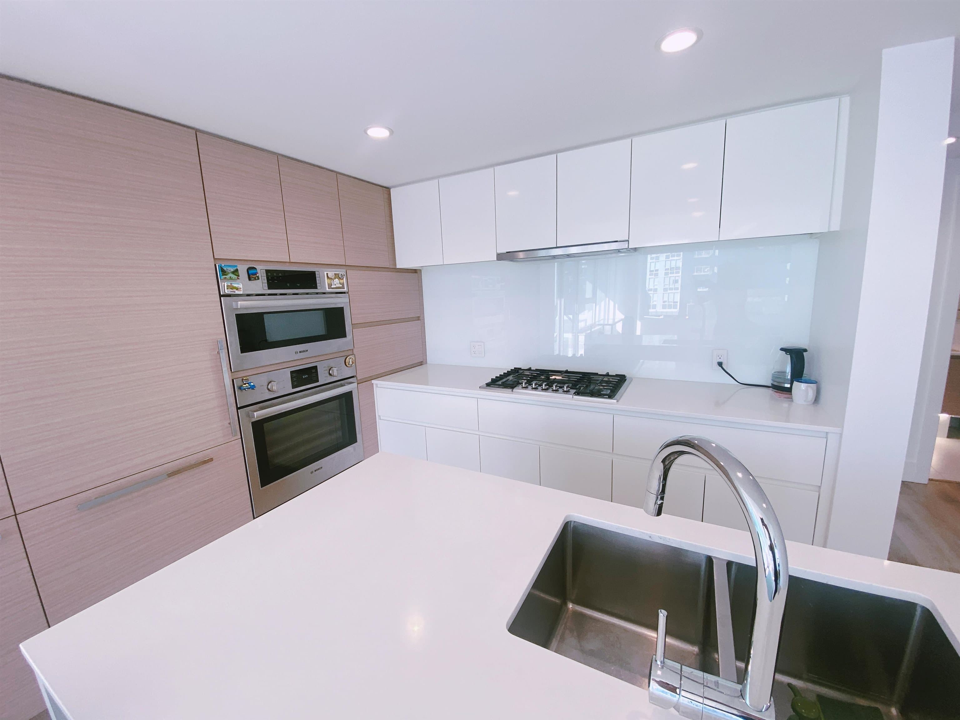 403 - 5508 Hollybridge Way, Richmond, V7C 0C7 — photo 4