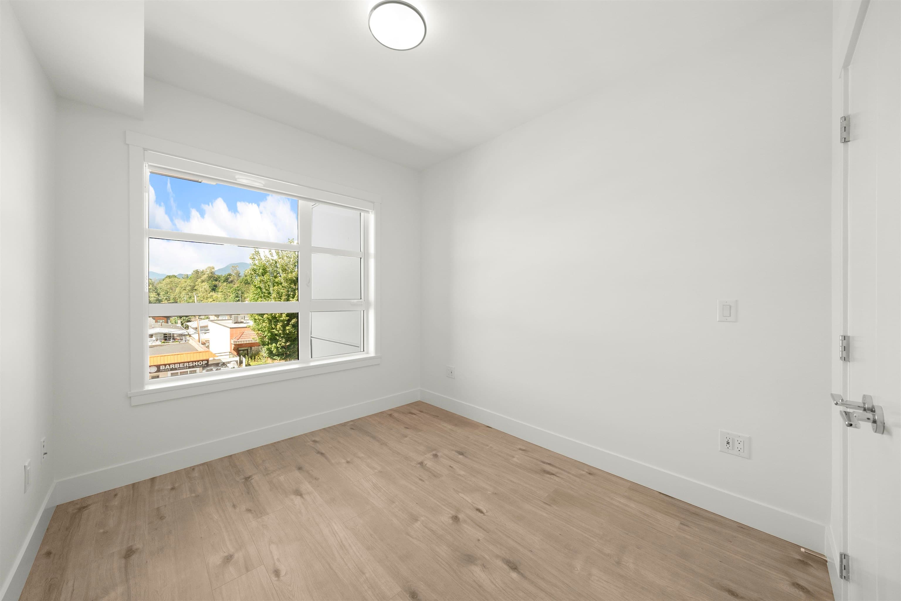 317 - 4788 Hastings Street, Burnaby, V5C 0P4 — photo 5