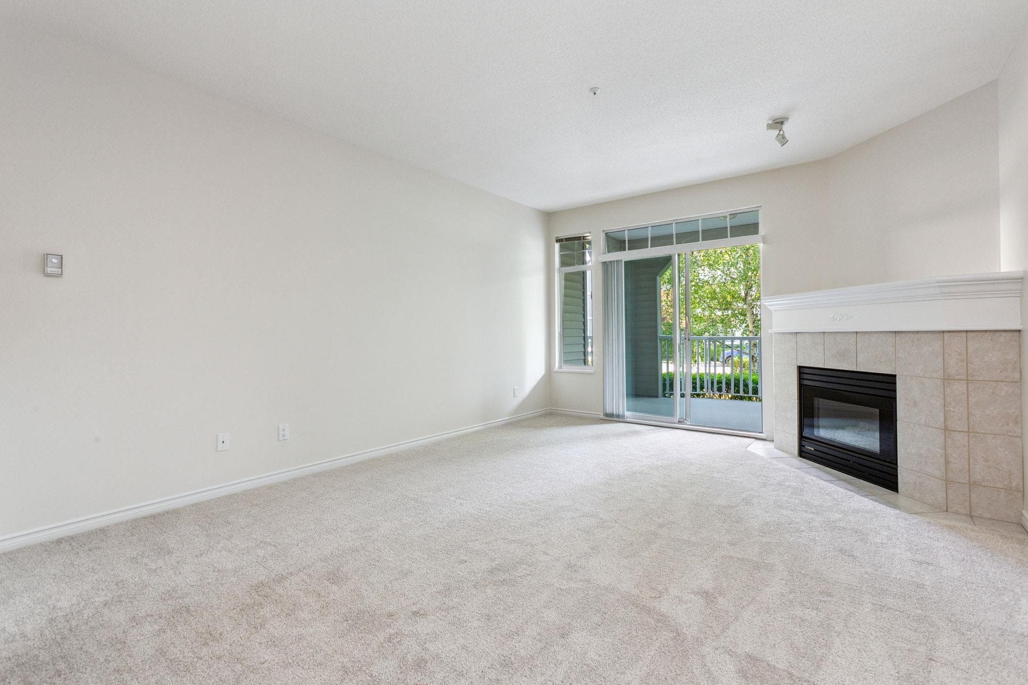 101 - 20897 57 Avenue, Langley, V3A 8L5 — photo 2
