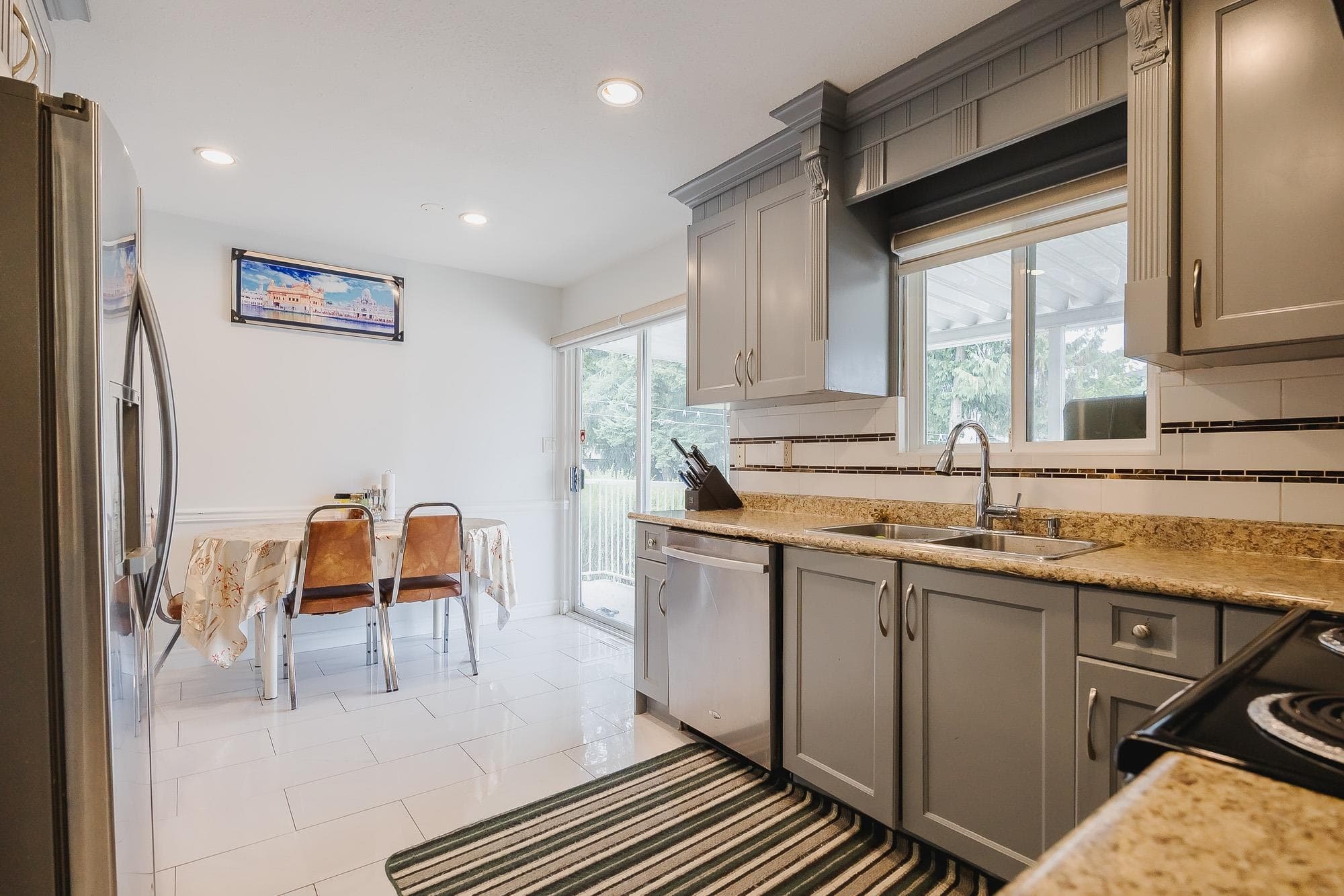 9298 Cinnamon Drive, Surrey, V3V 1V2 — photo 4