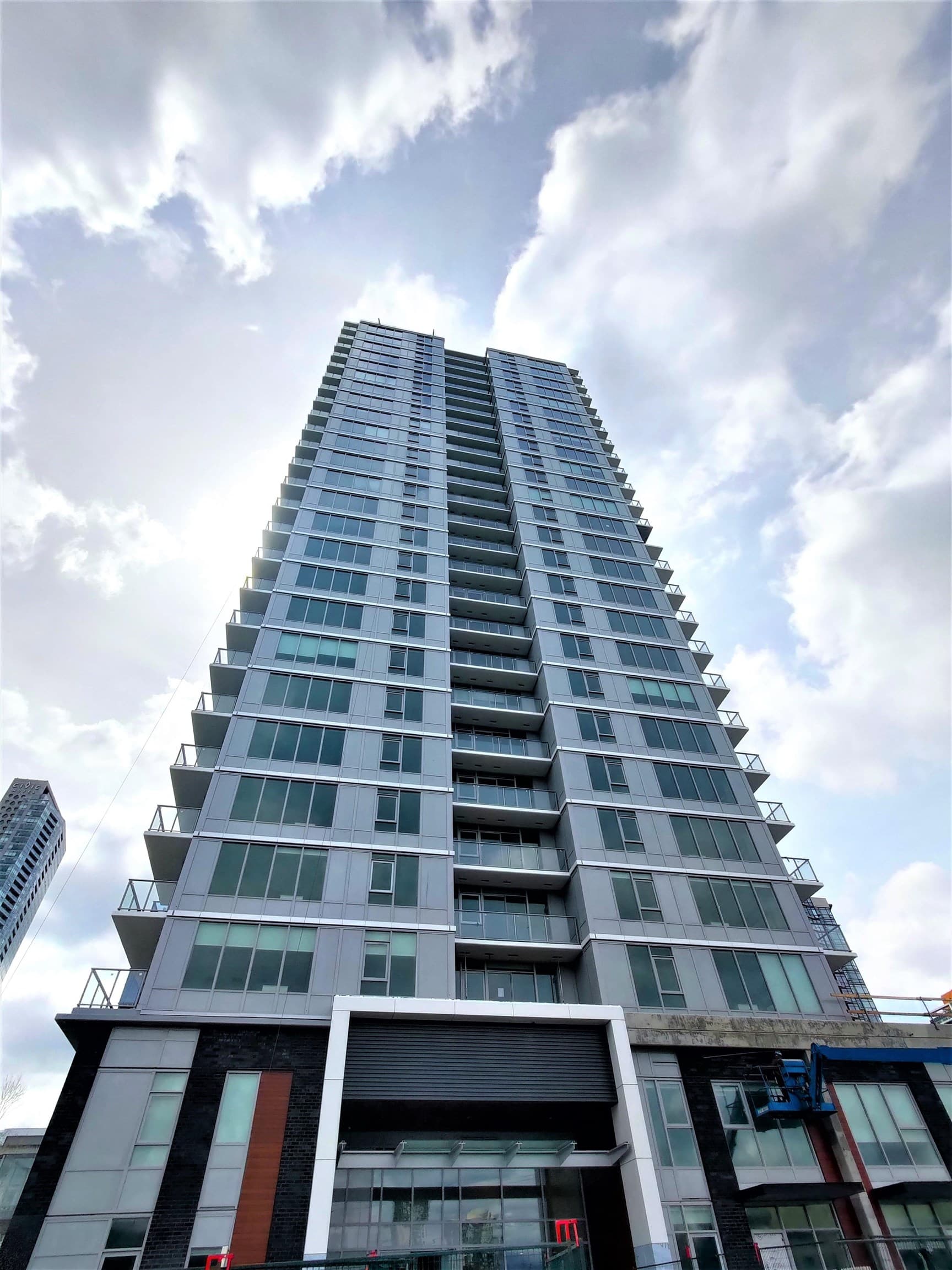 402 - 13428 105 Avenue, Surrey, V3T 0S6 — photo 2