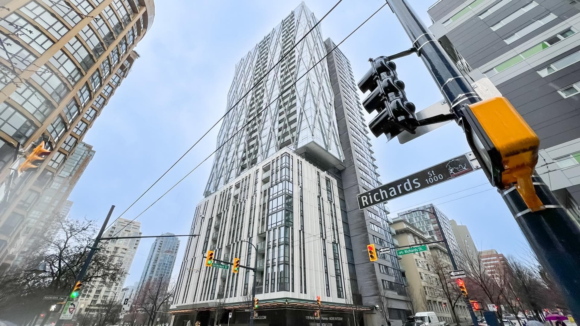 2705 - 1111 Richards Street, Vancouver