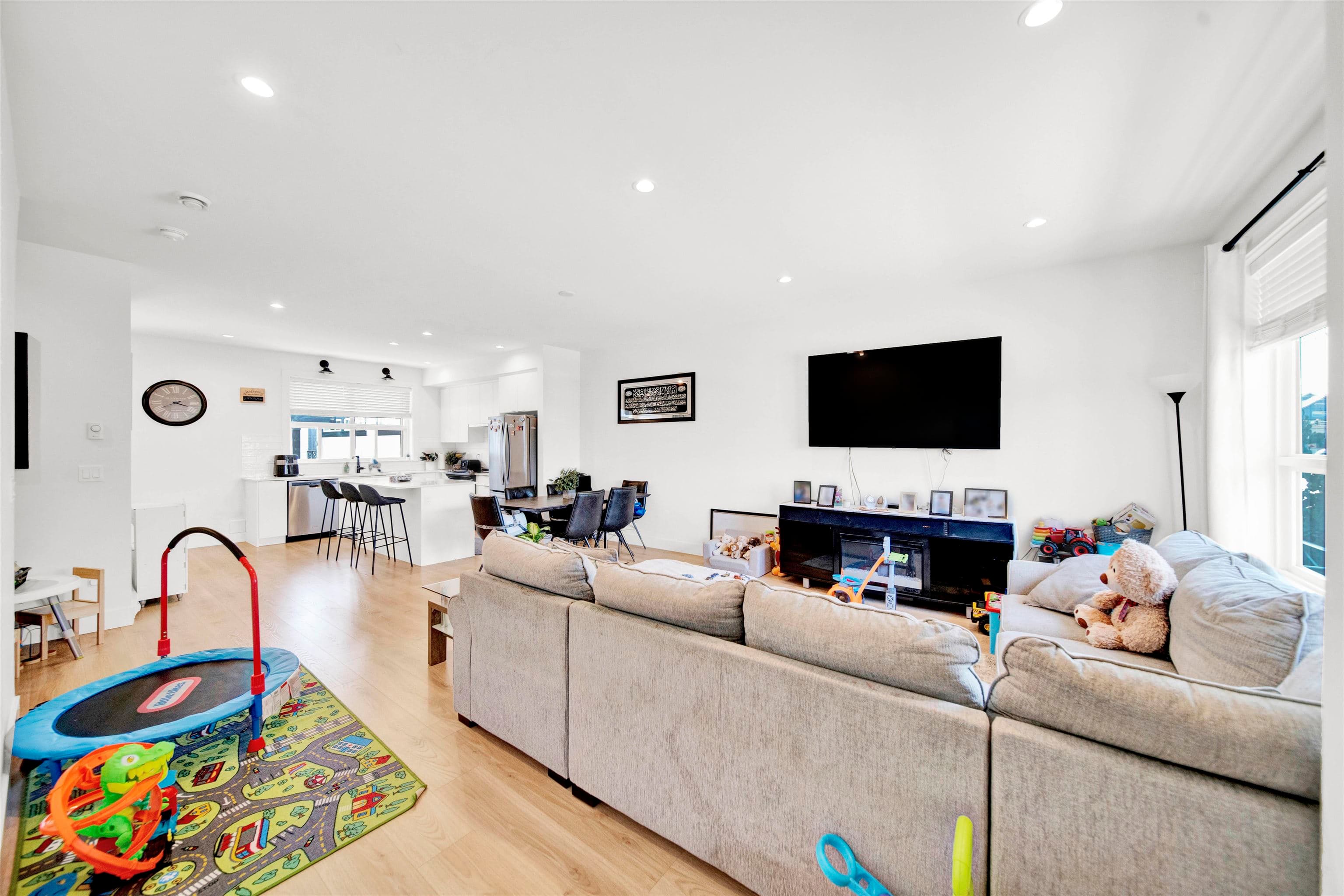 10 - 19255 Aloha Drive, Surrey, V4N 6T8 — photo 5