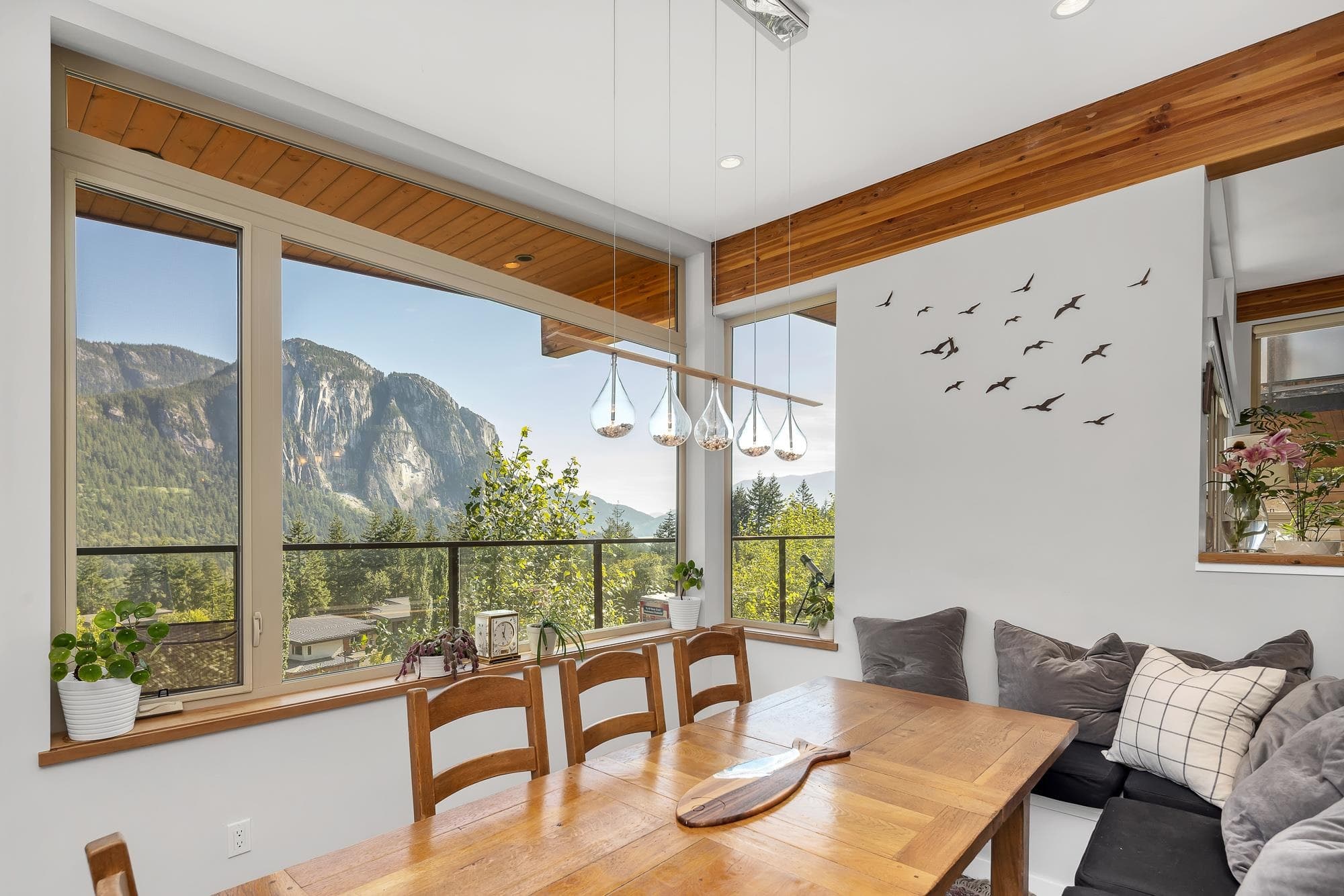 38561 Sky Pilot Drive, Squamish, V8B 0T6 — photo 3