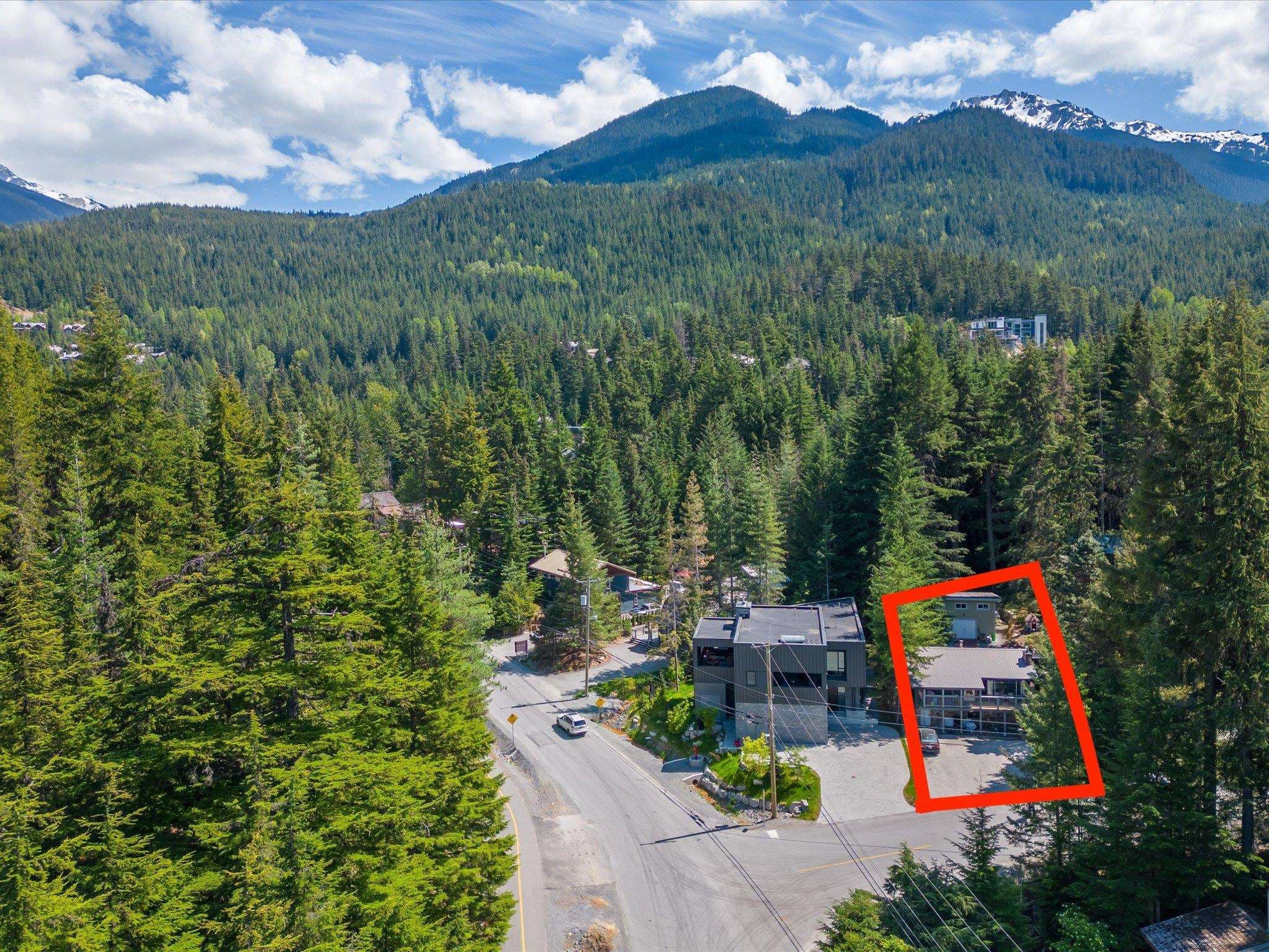3106 Tyrol Crescent, Whistler, V8E 0B8 — photo 3