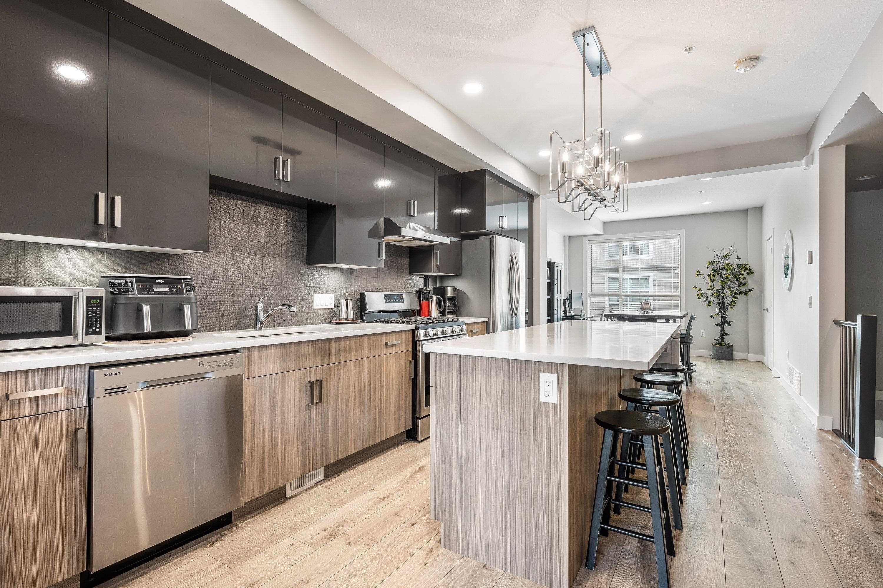 62 - 8413 Midtown Way, Chilliwack, V2P 0G7 — photo 1