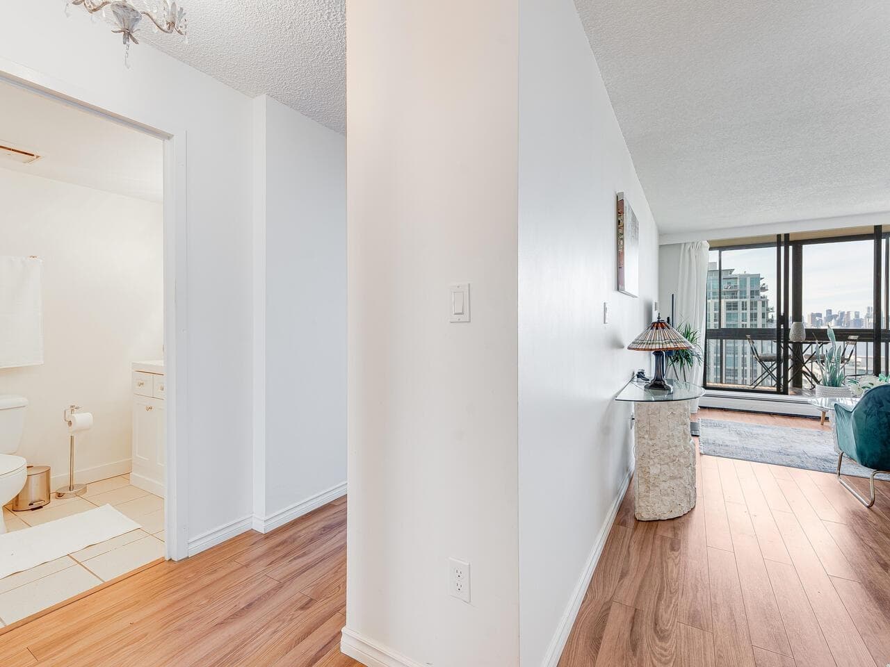 1201 - 145 St. Georges Avenue, North Vancouver, V7L 3G8 — photo 4