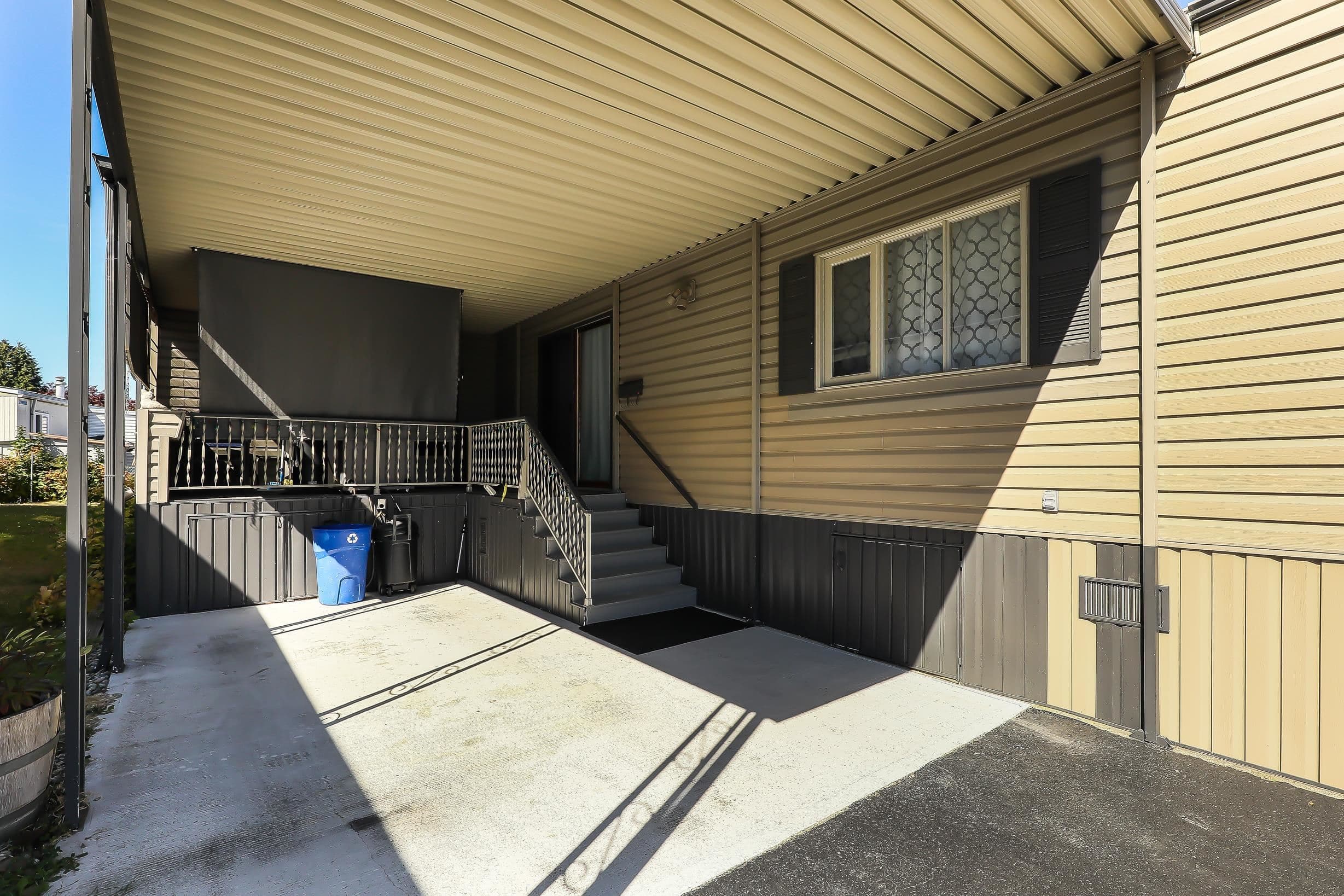 43 - 15875 20 Avenue, Surrey, V4A 2B1 — photo 4